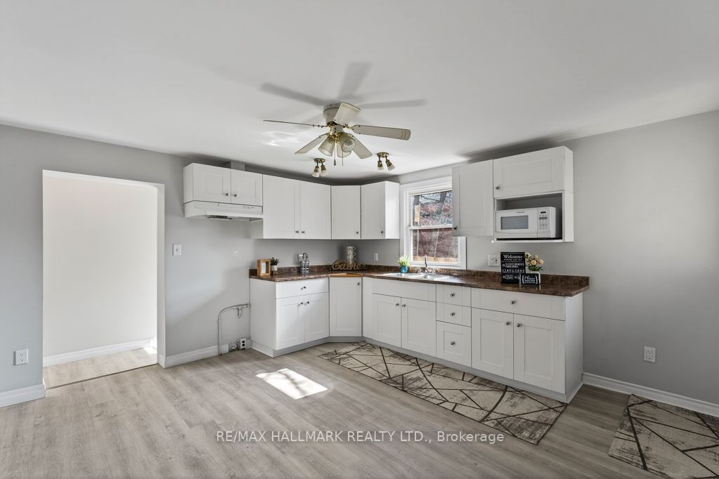 15 Adelaide Street Property Photo 7