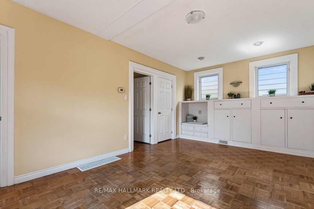 15 Adelaide Street Property Photo 12