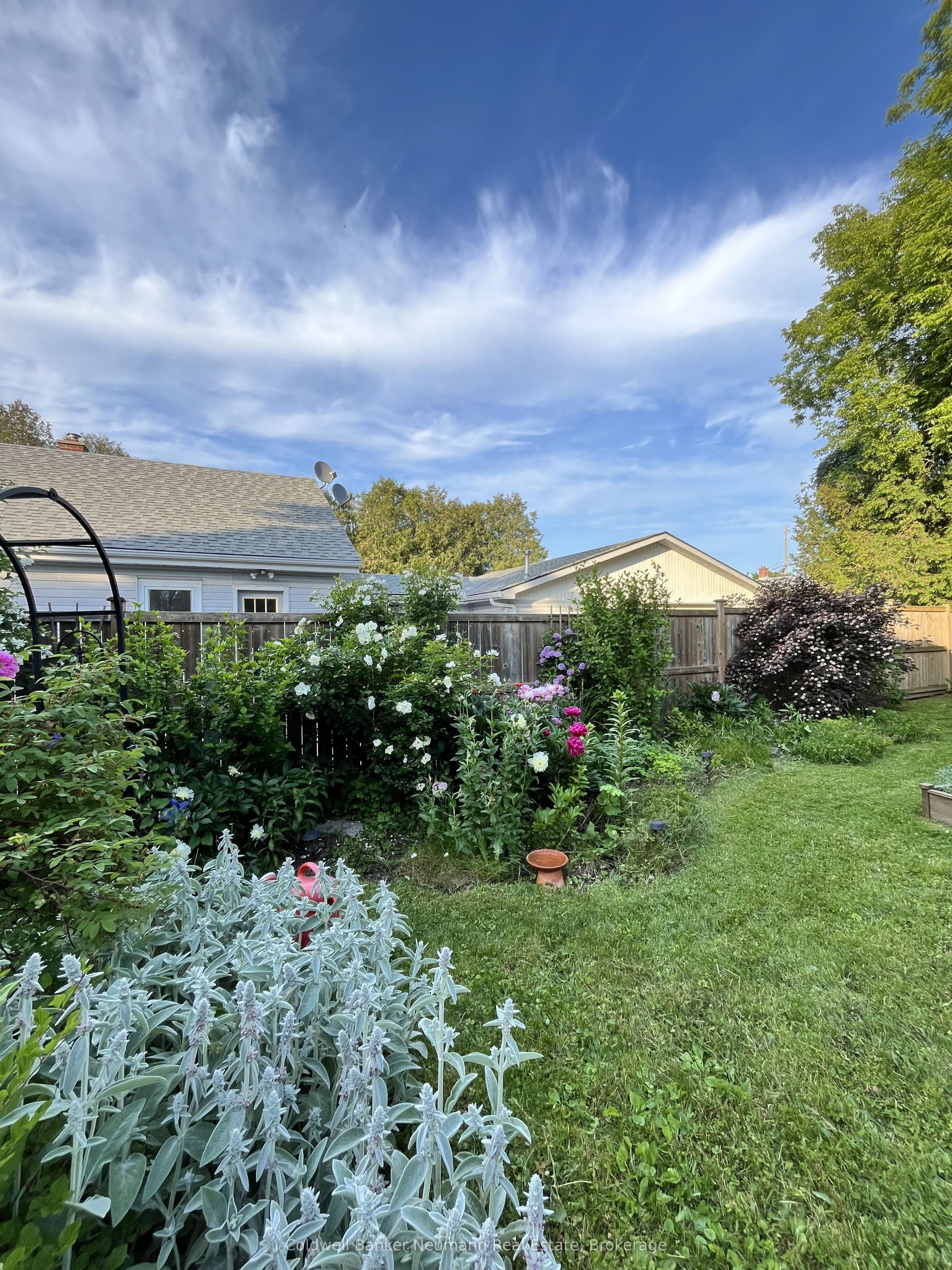 99 Emma Street Property Photo 19