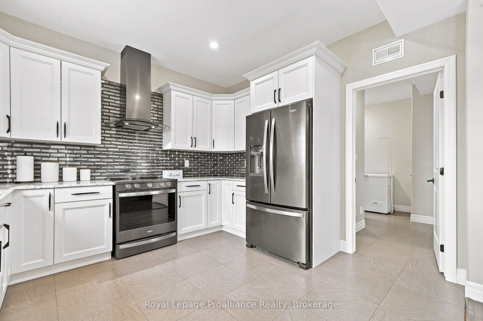 92 Northumberland Boulevard Property Photo 14