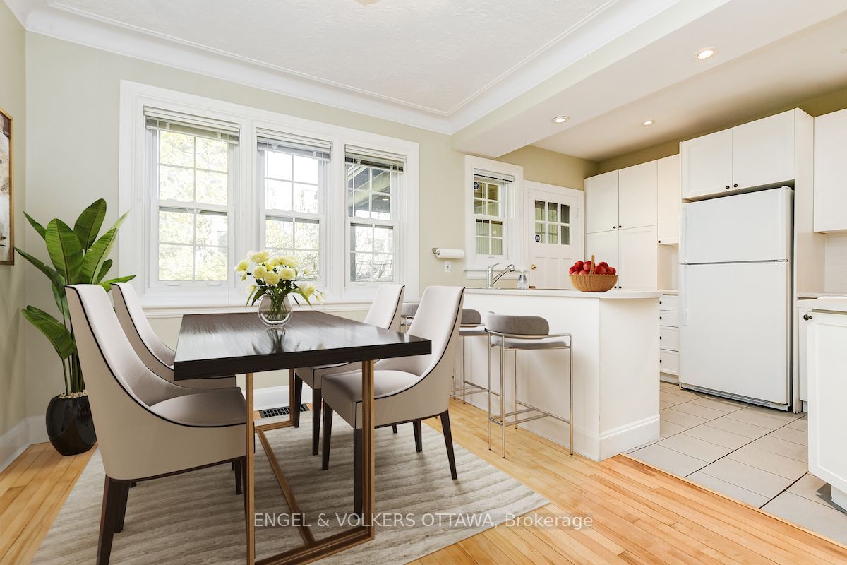 475 Golden Avenue Property Photo 8