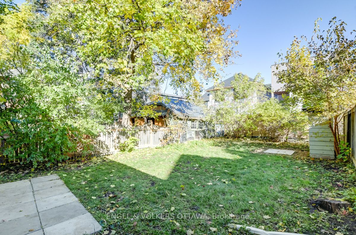 475 Golden Avenue Property Photo 27