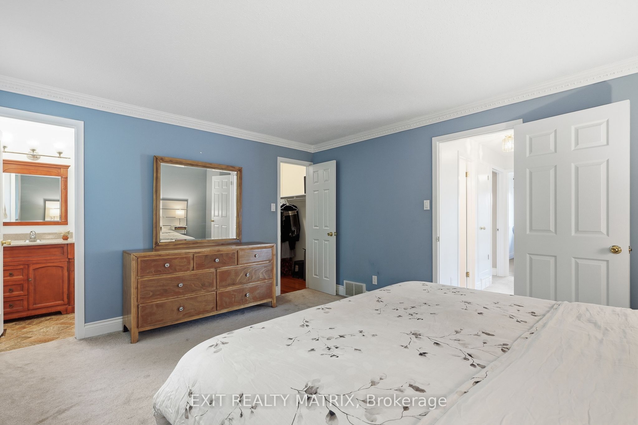 270 Fernleaf Crescent Property Photo 26