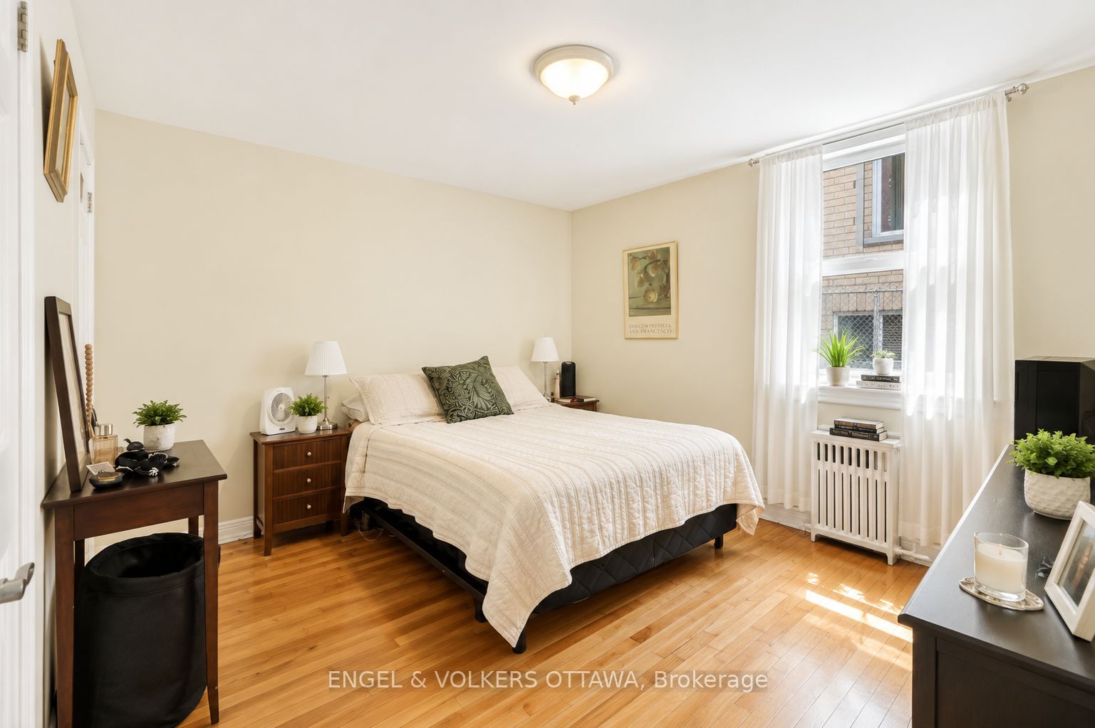 520 Hilson Avenue Property Photo 6