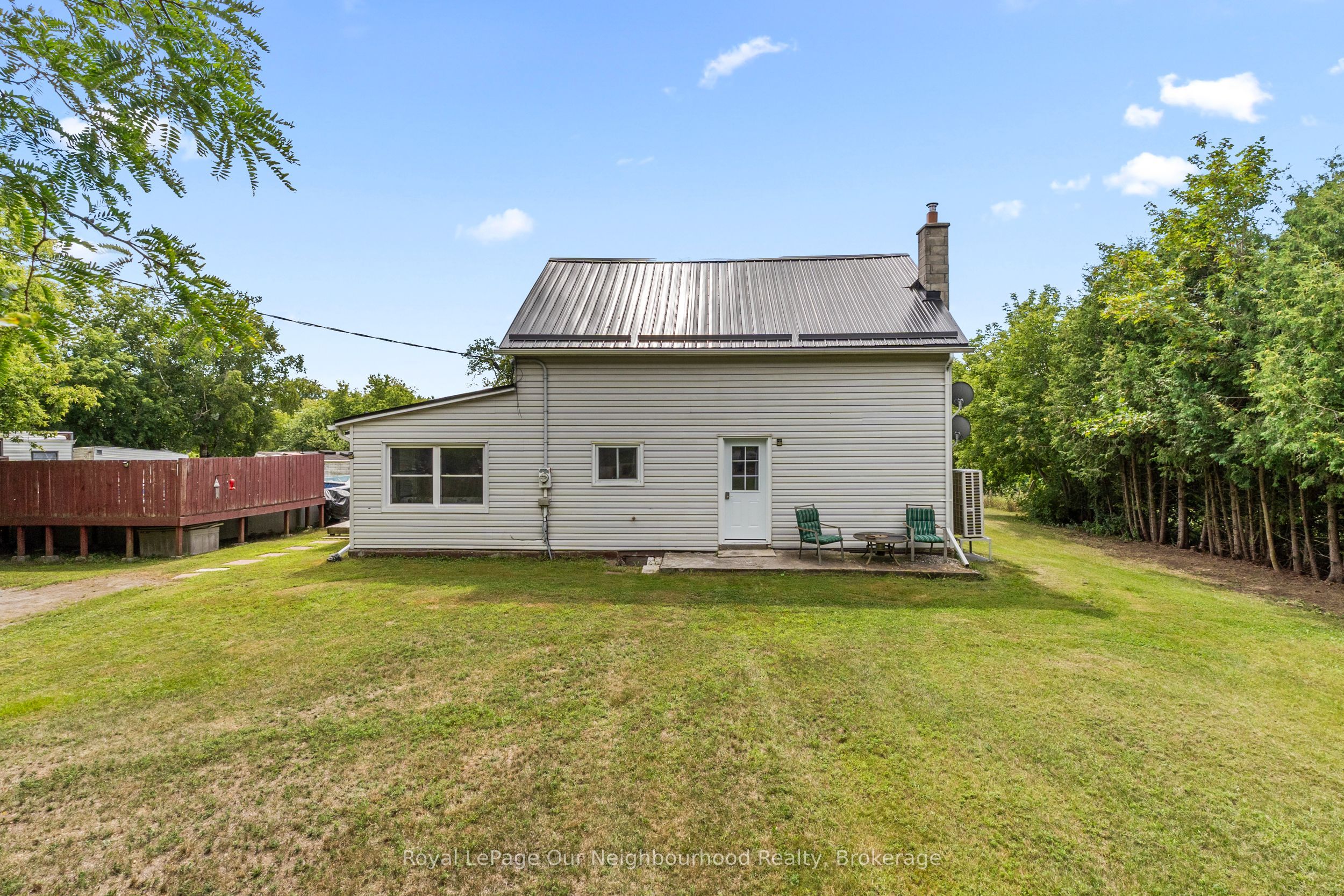 377 Crandall Road Property Photo 1