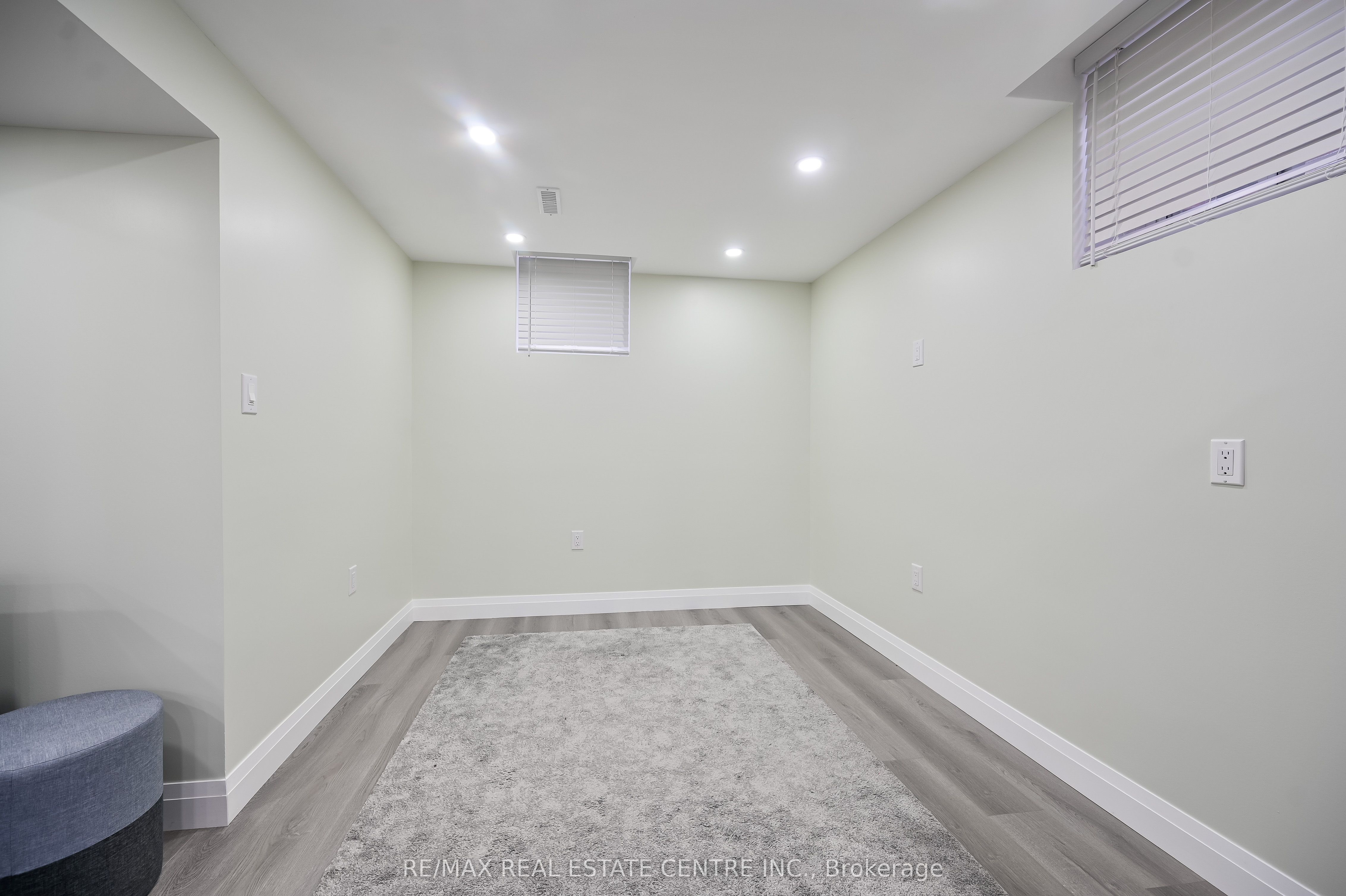 31 Joseph Court Lower Unit Property Photo 24
