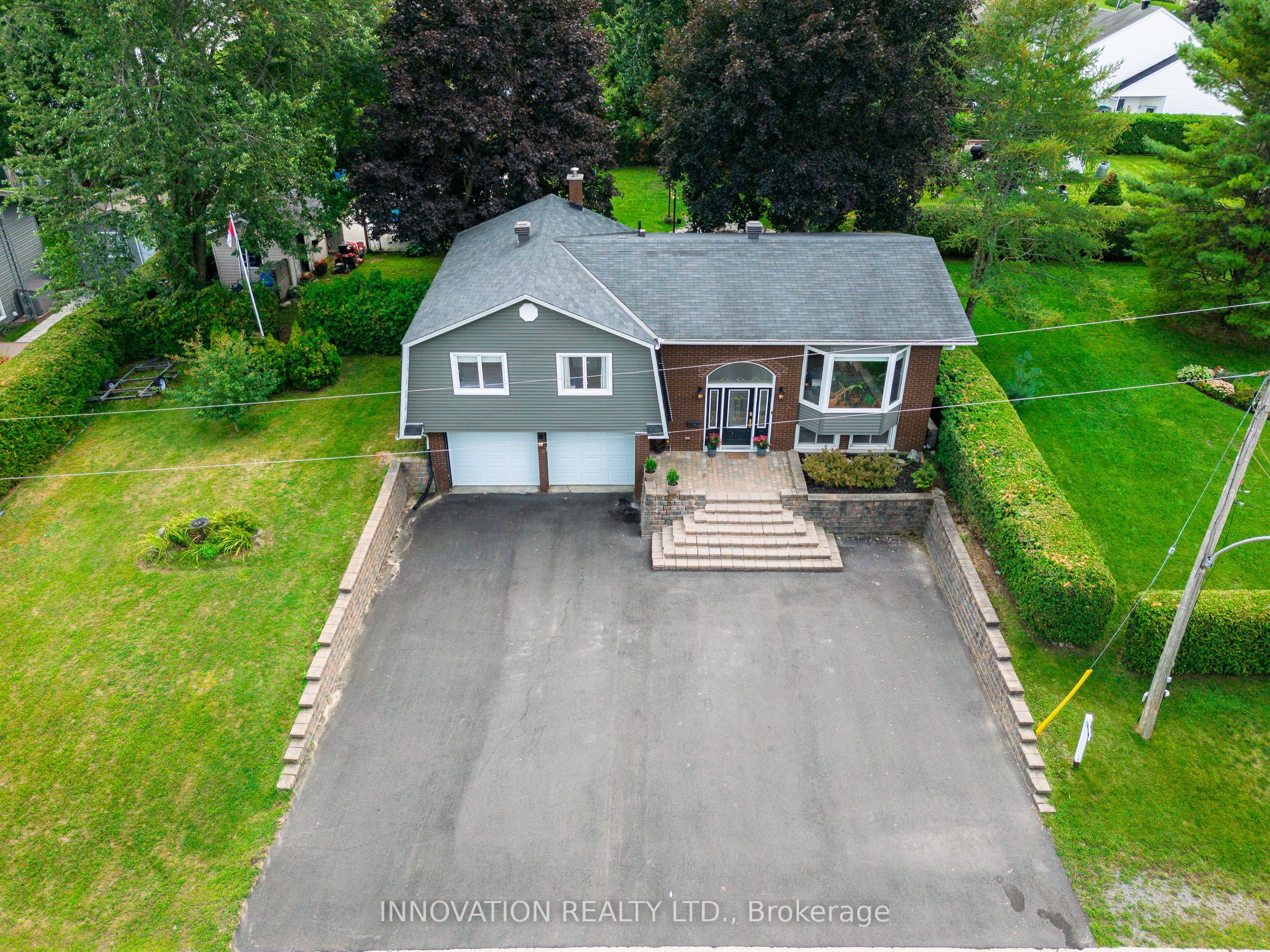 174 Belisle Street Property Photo 3