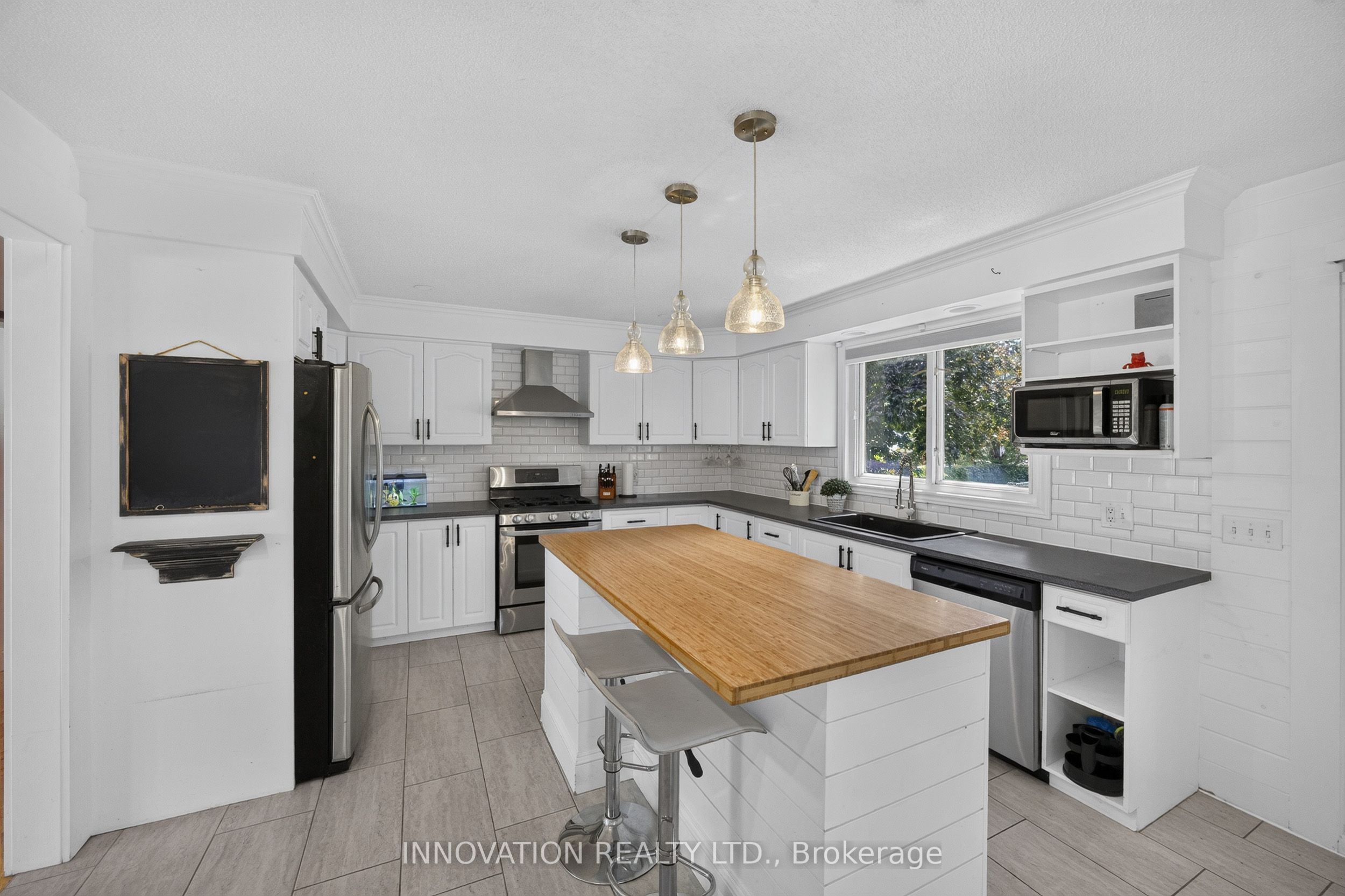174 Belisle Street Property Photo 18