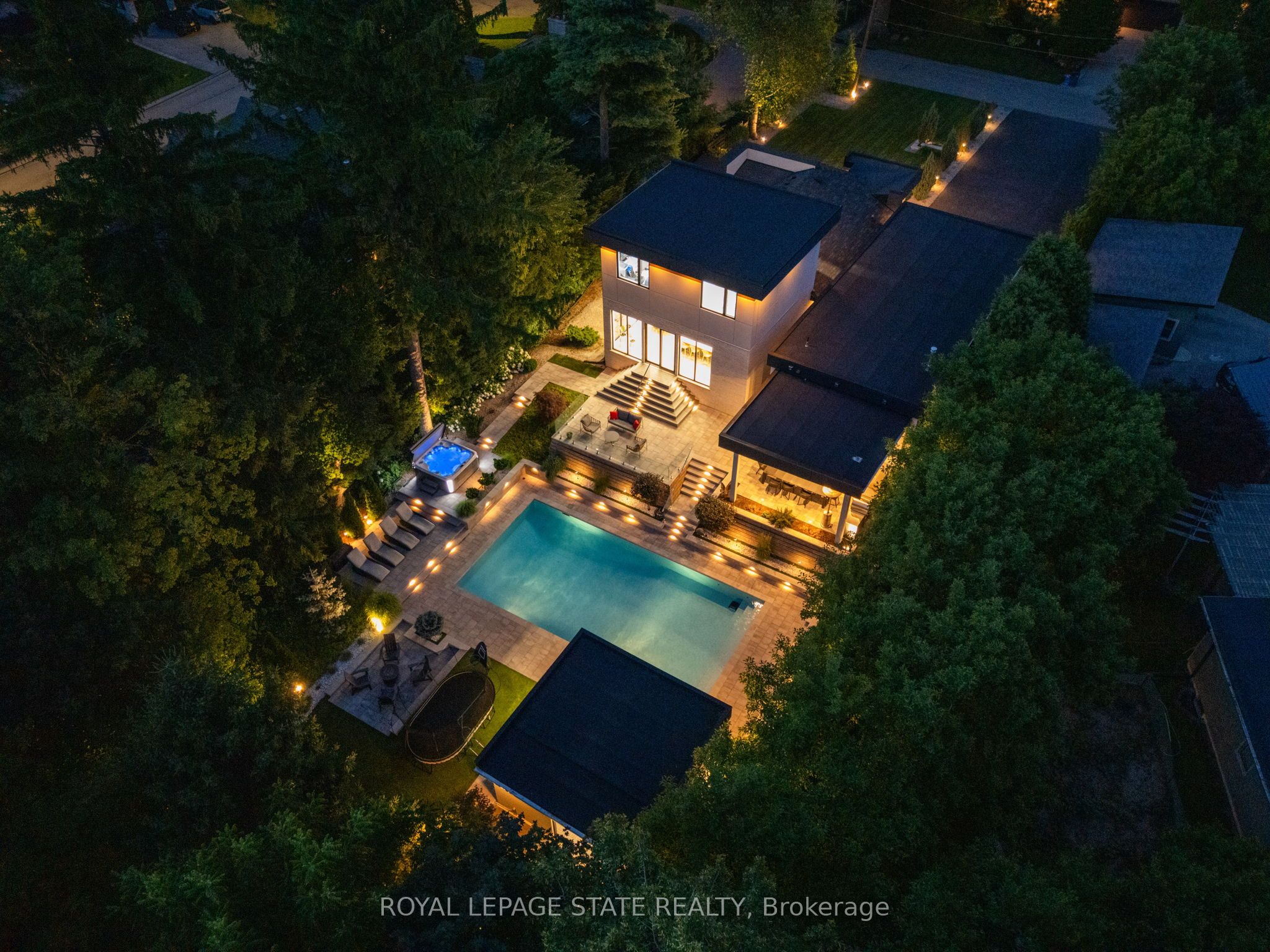 282 Robina Road Property Photo 7