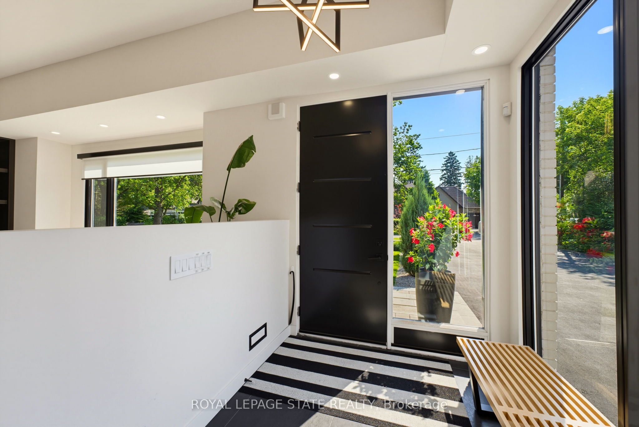 282 Robina Road Property Photo 11