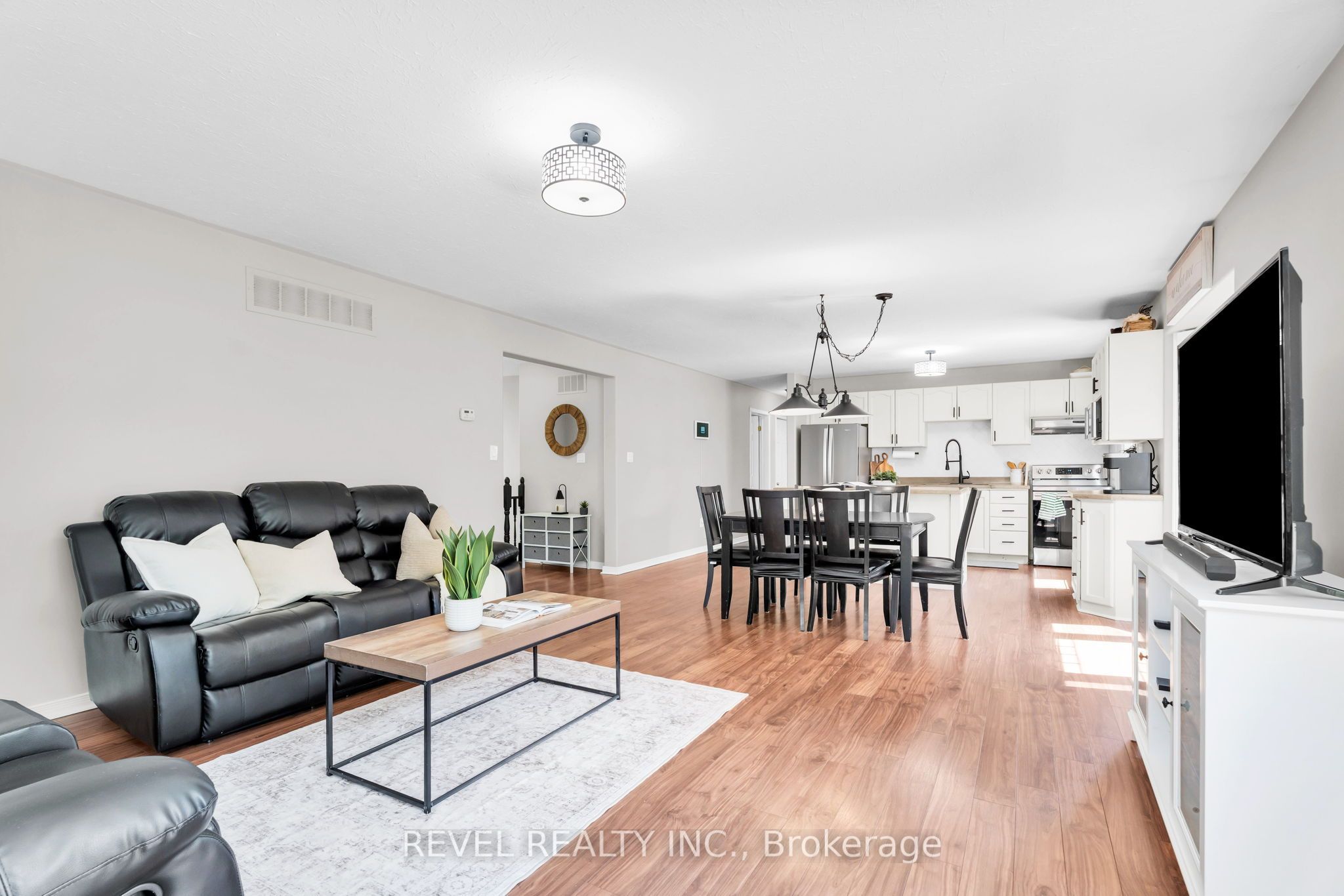 33 Wilson Crescent Property Photo 19