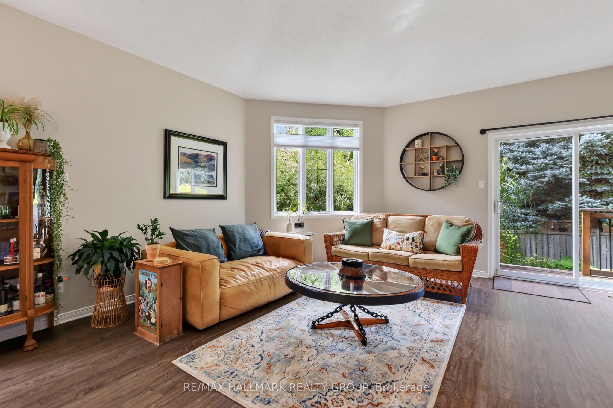 95 College Circle Property Photo 16