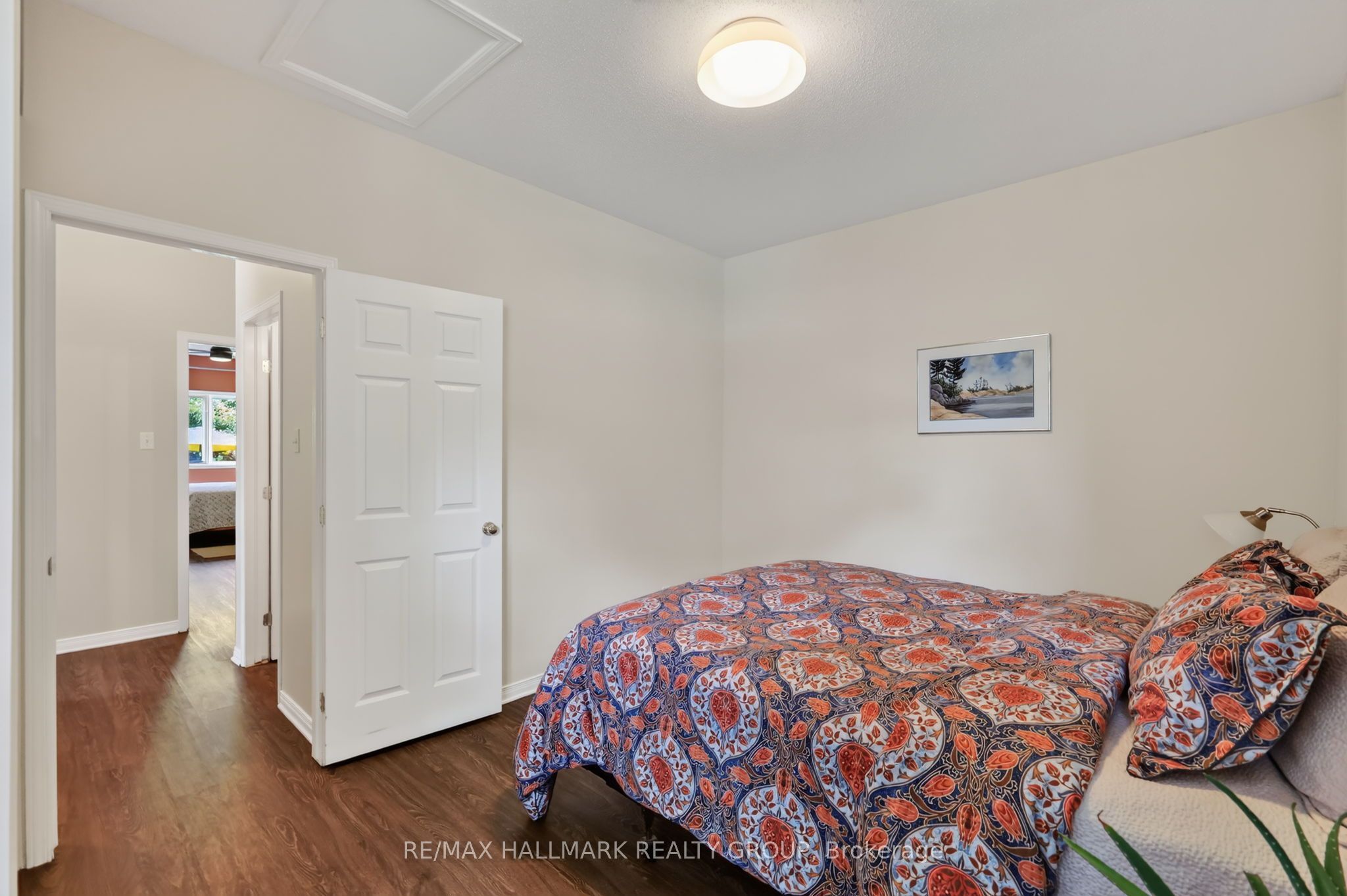 95 College Circle Property Photo 27