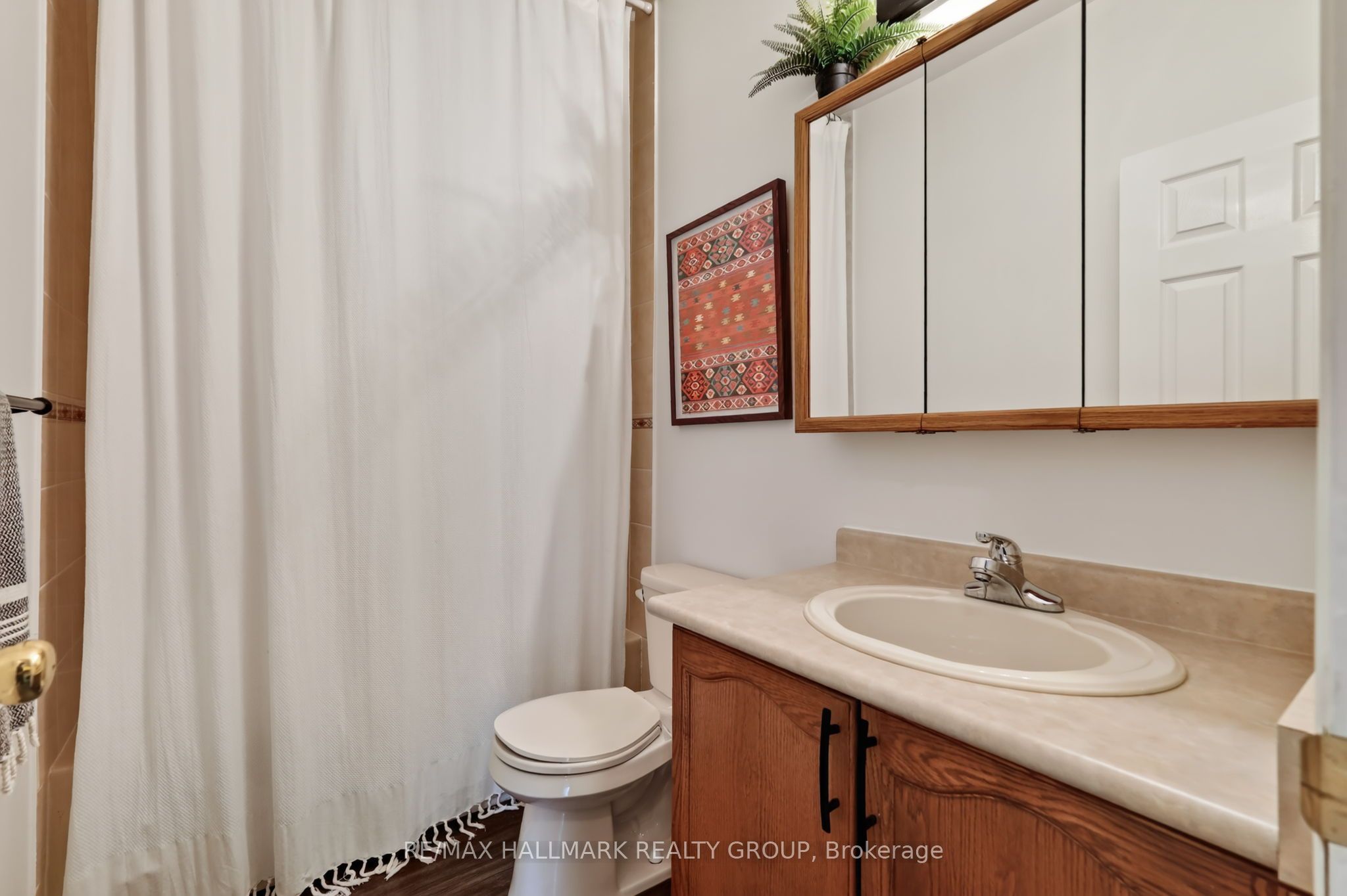 95 College Circle Property Photo 28