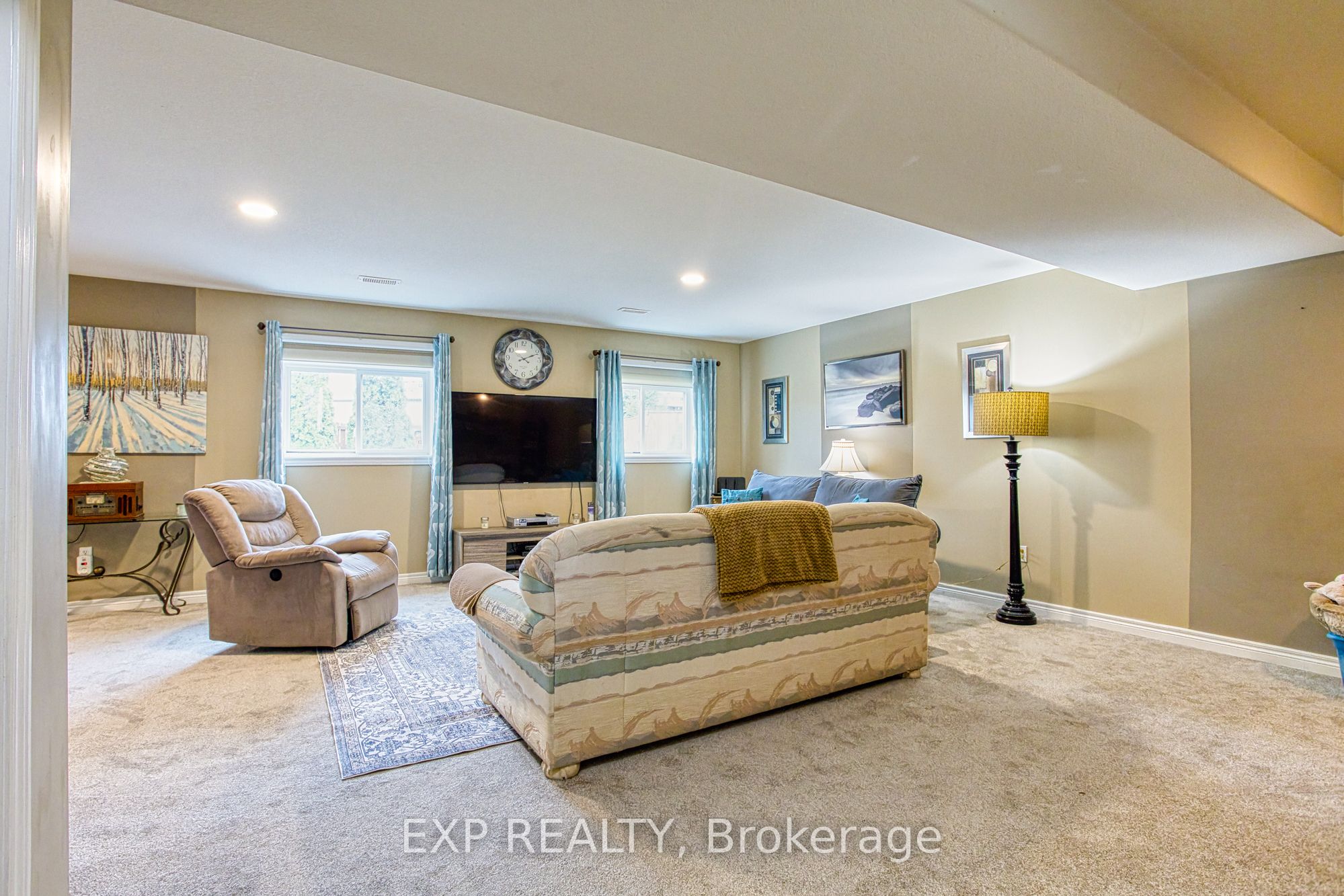 7192 Kelly Drive Property Photo 25