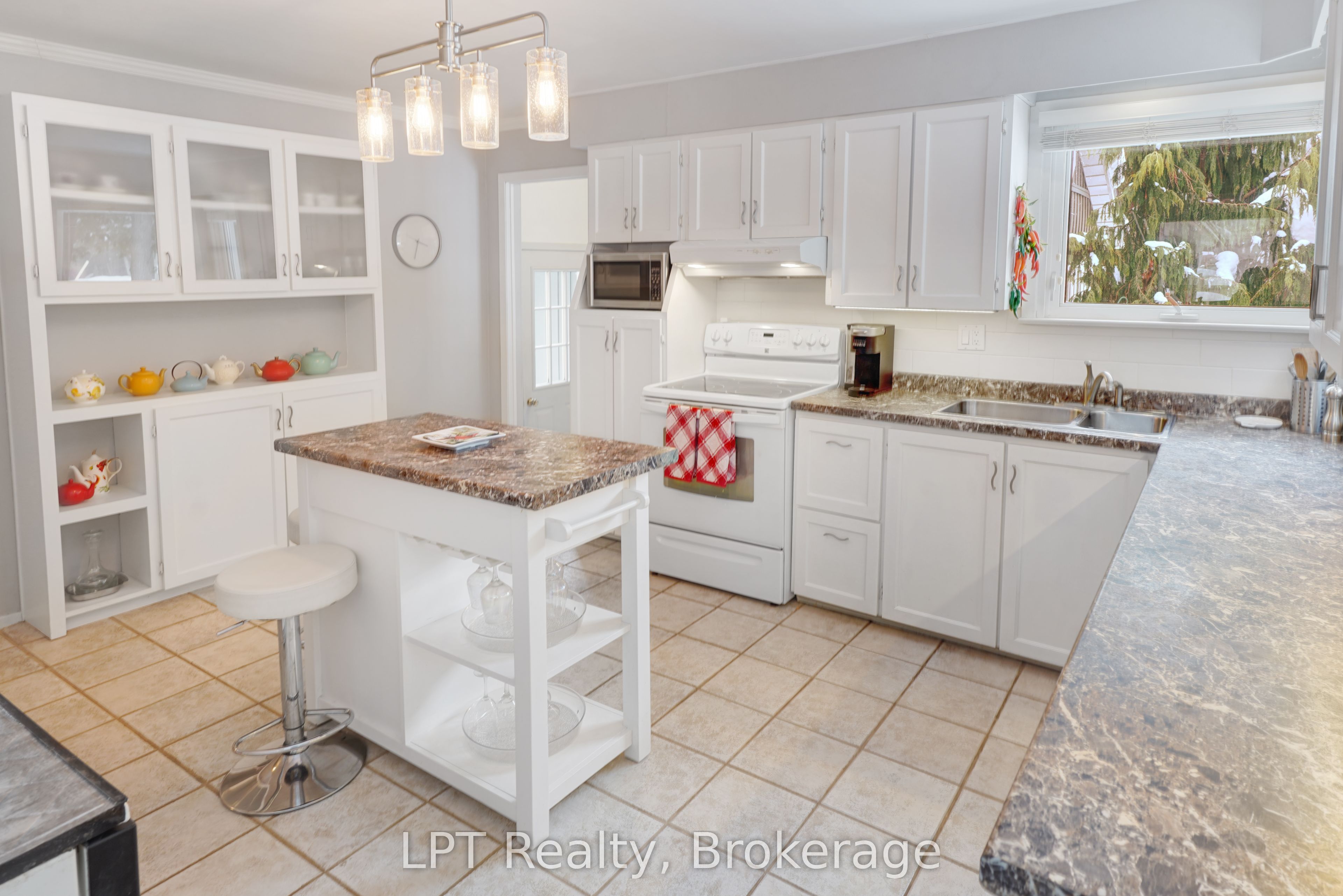 158 Stokes Bay Road Property Photo 8