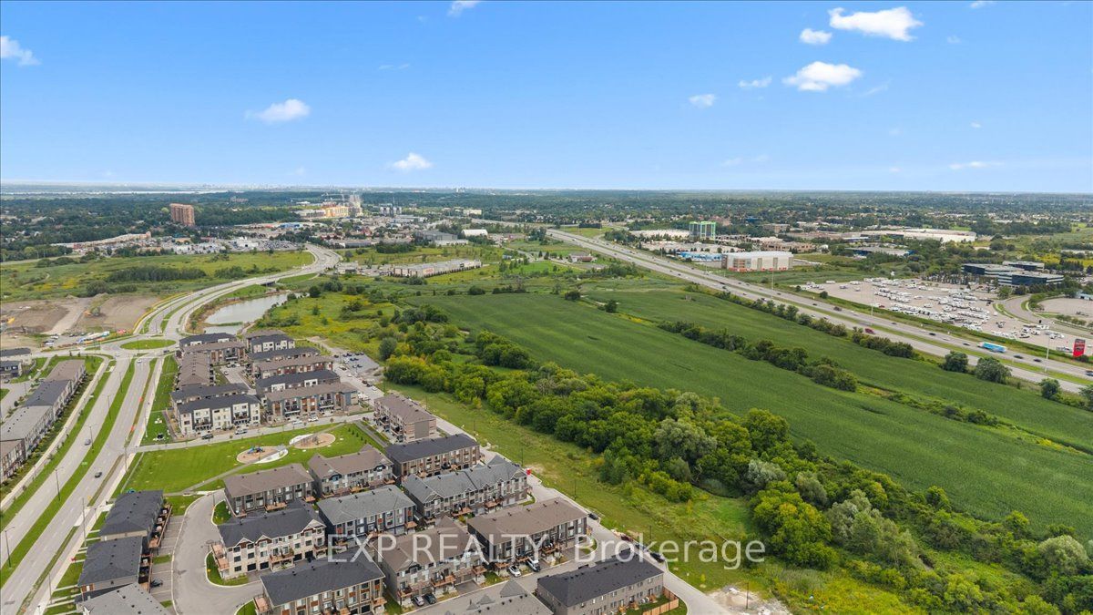 302 Clearpath Private Property Photo 35