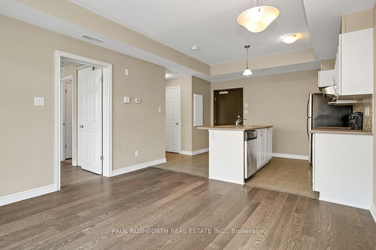215 Titanium Private 203 Property Photo 8