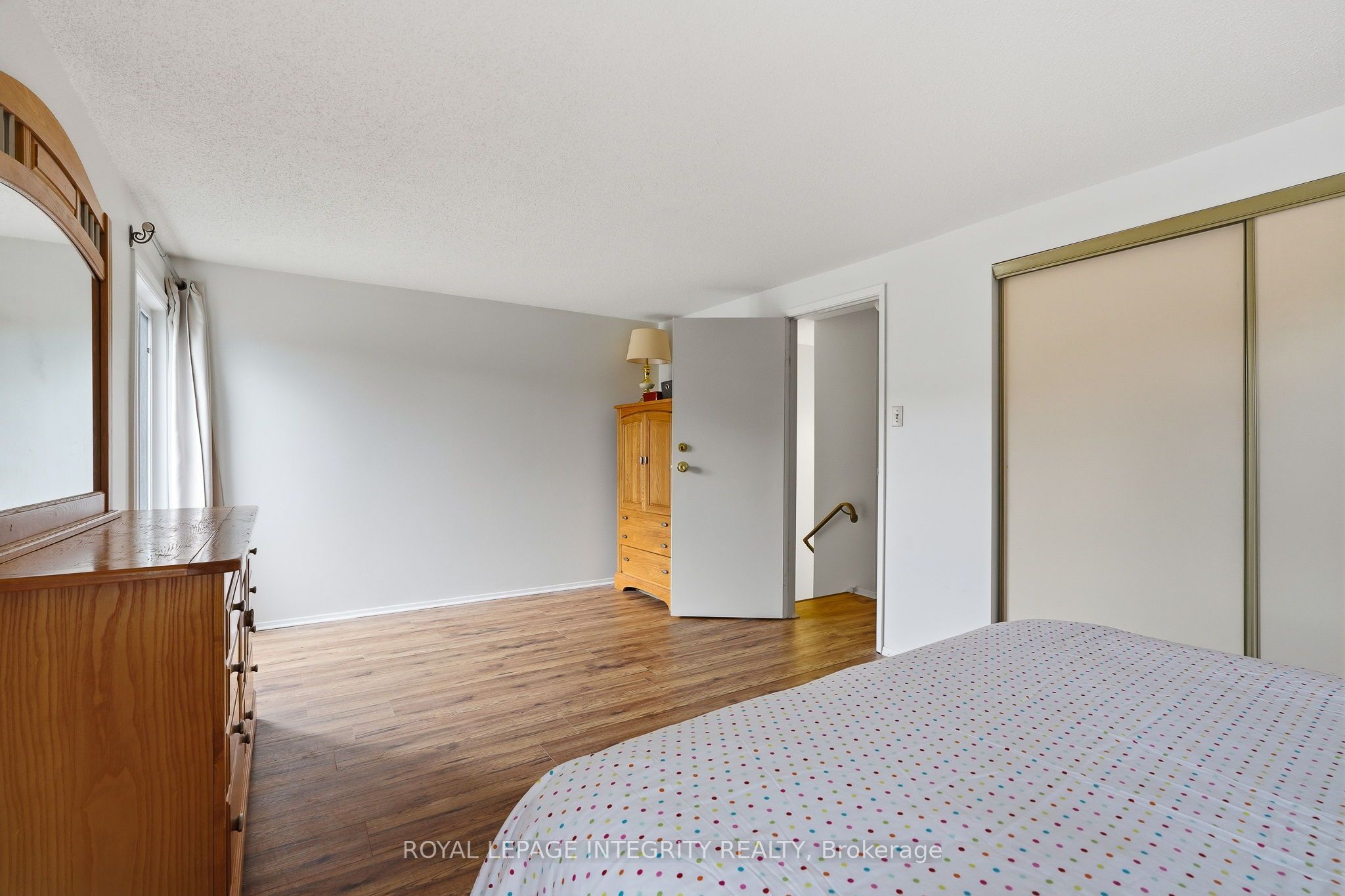 890 Cahill Drive W 4 Property Photo 18
