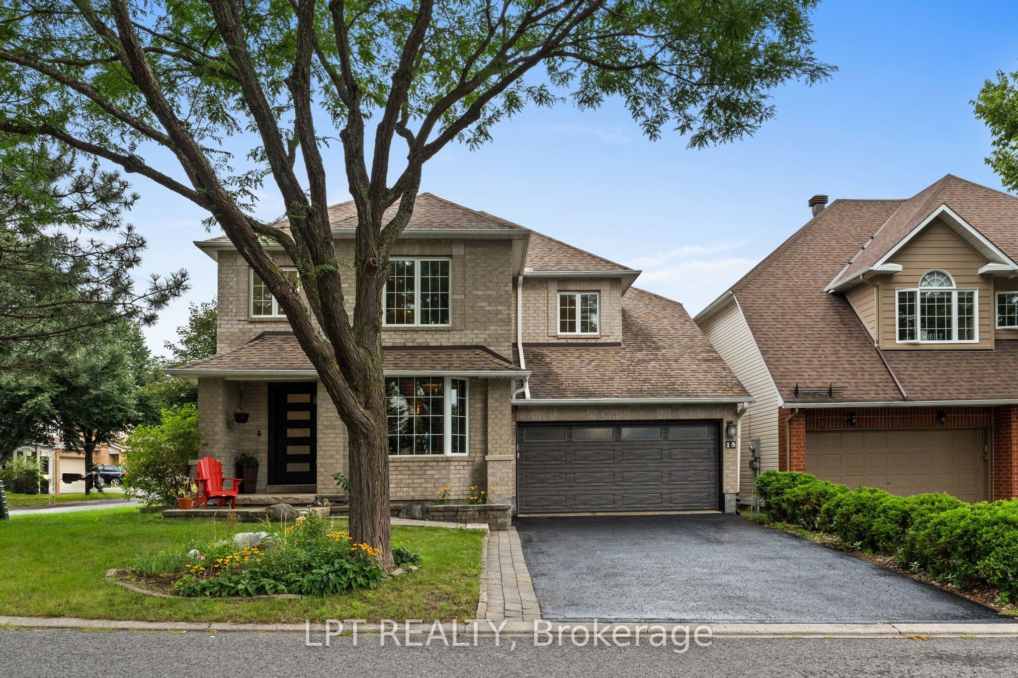15 Spalding Avenue Property Photo 2