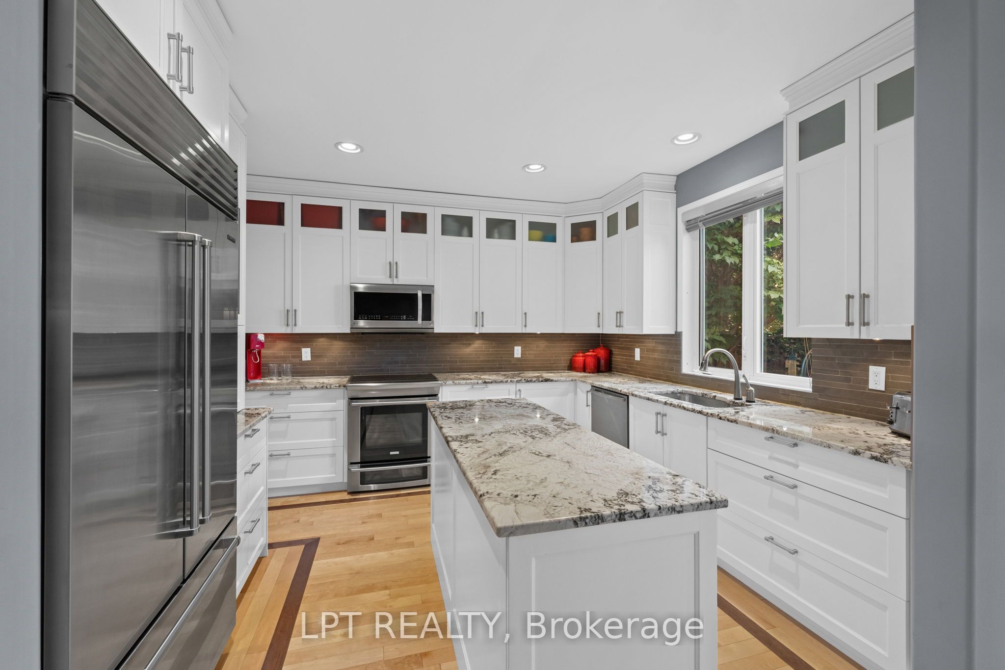 15 Spalding Avenue Property Photo 13