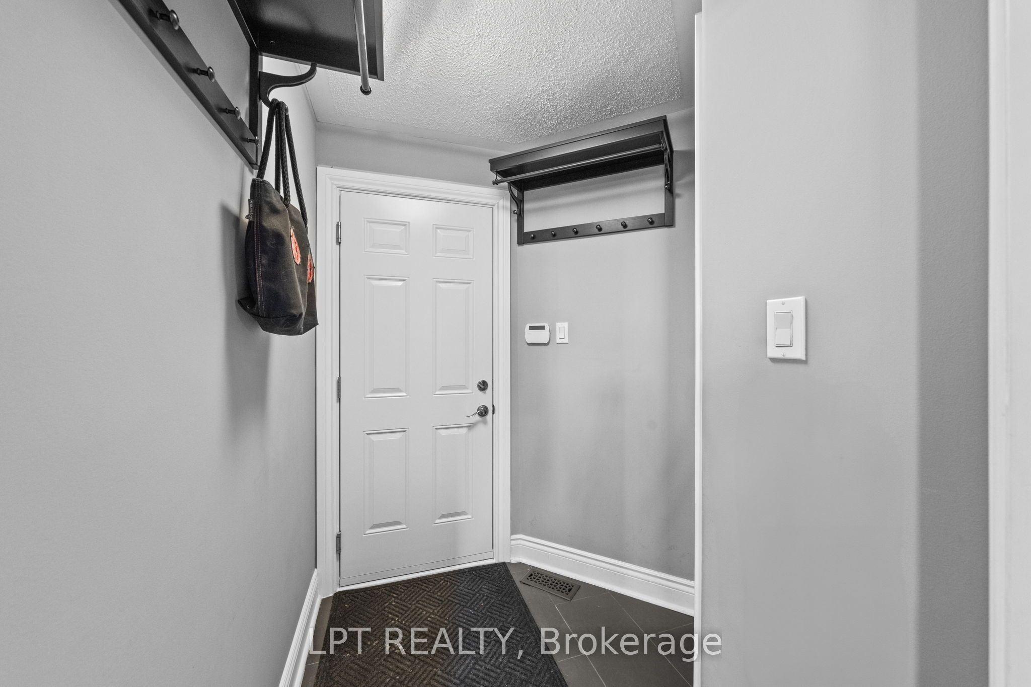 15 Spalding Avenue Property Photo 18