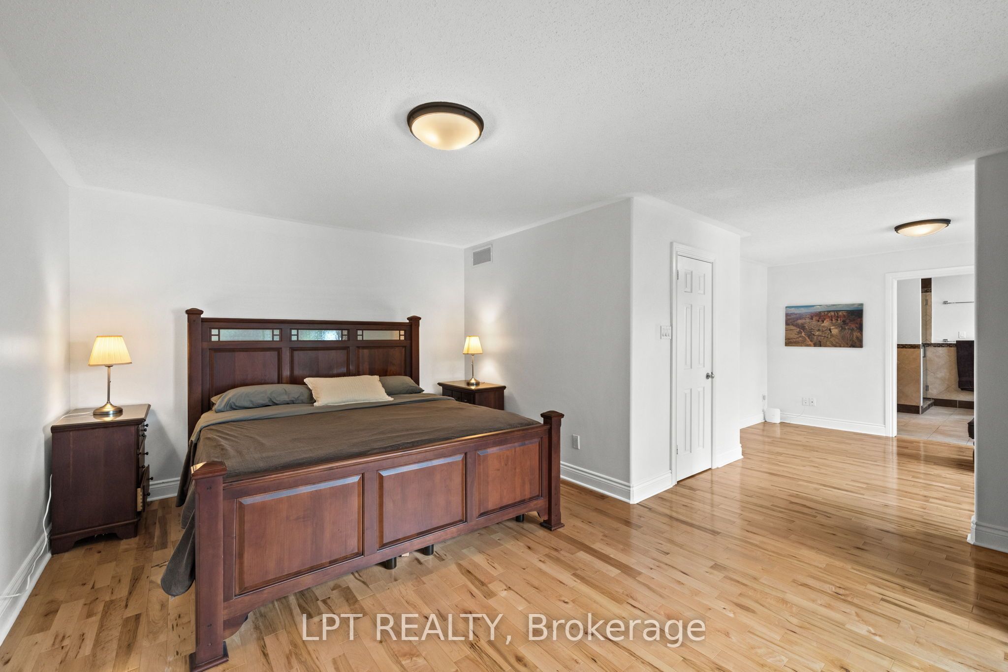 15 Spalding Avenue Property Photo 23