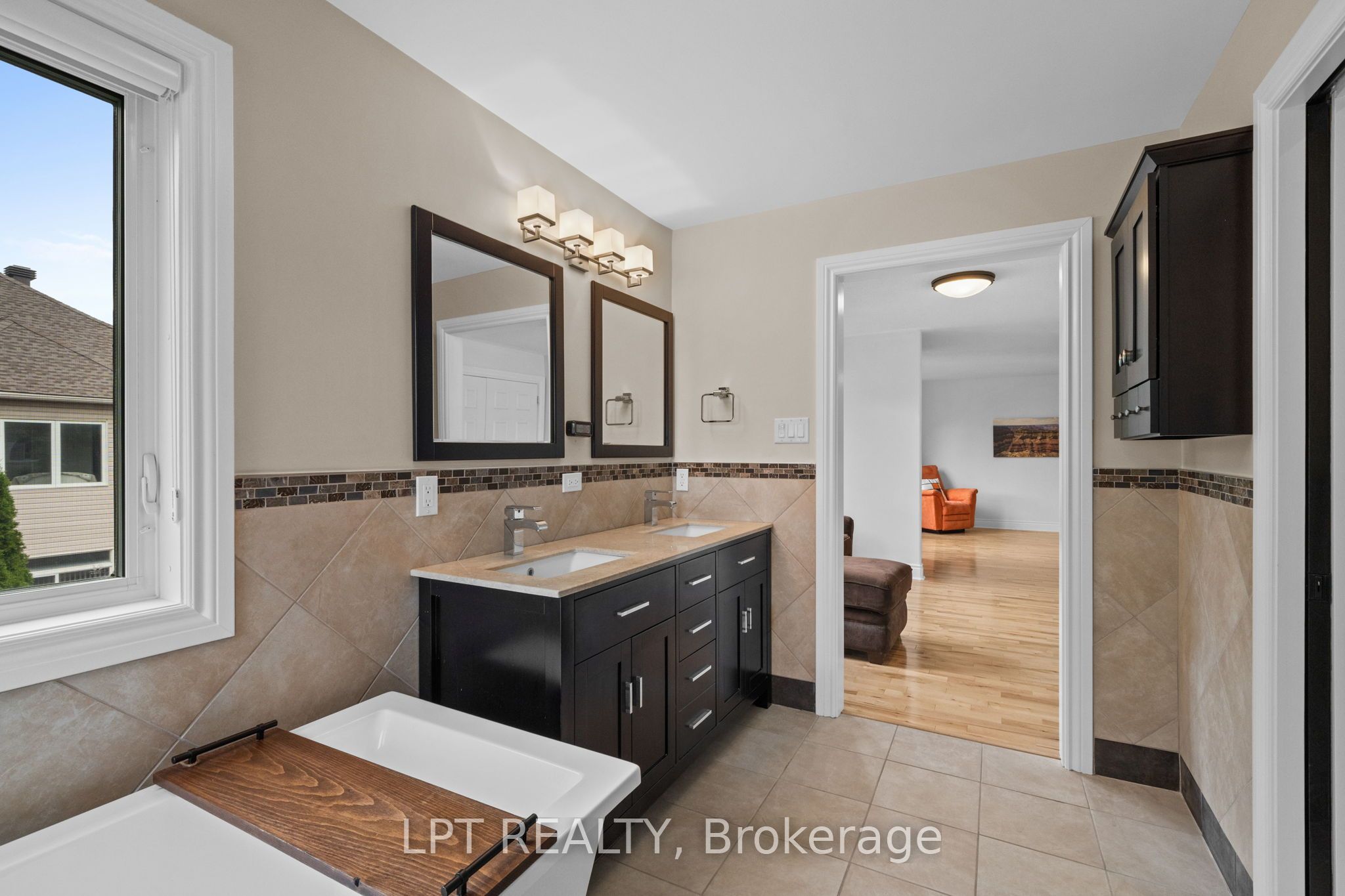 15 Spalding Avenue Property Photo 27