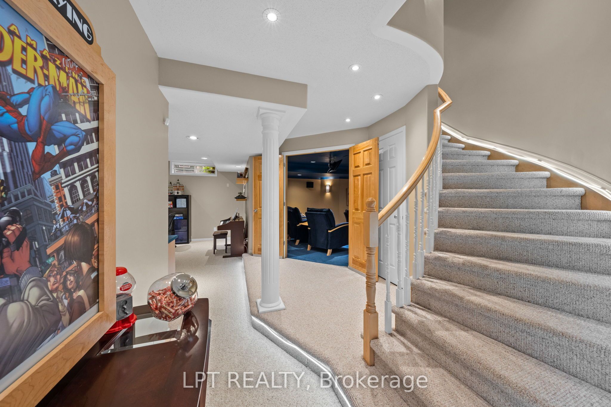 15 Spalding Avenue Property Photo 36