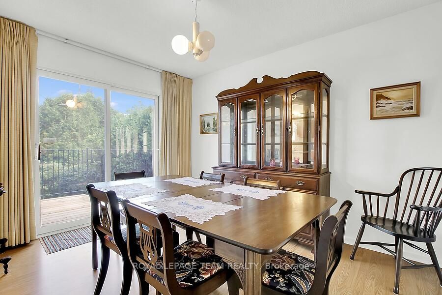 31 Ross Street Property Photo 9