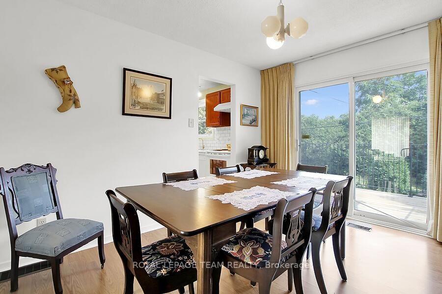 31 Ross Street Property Photo 10