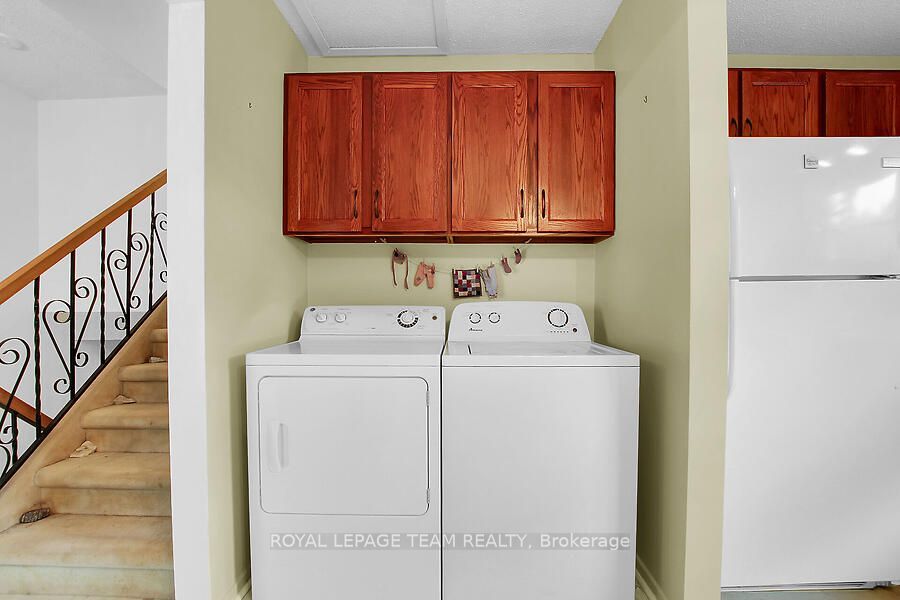 31 Ross Street Property Photo 16
