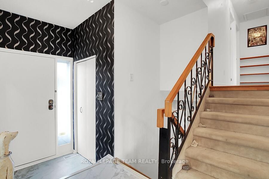 31 Ross Street Property Photo 18