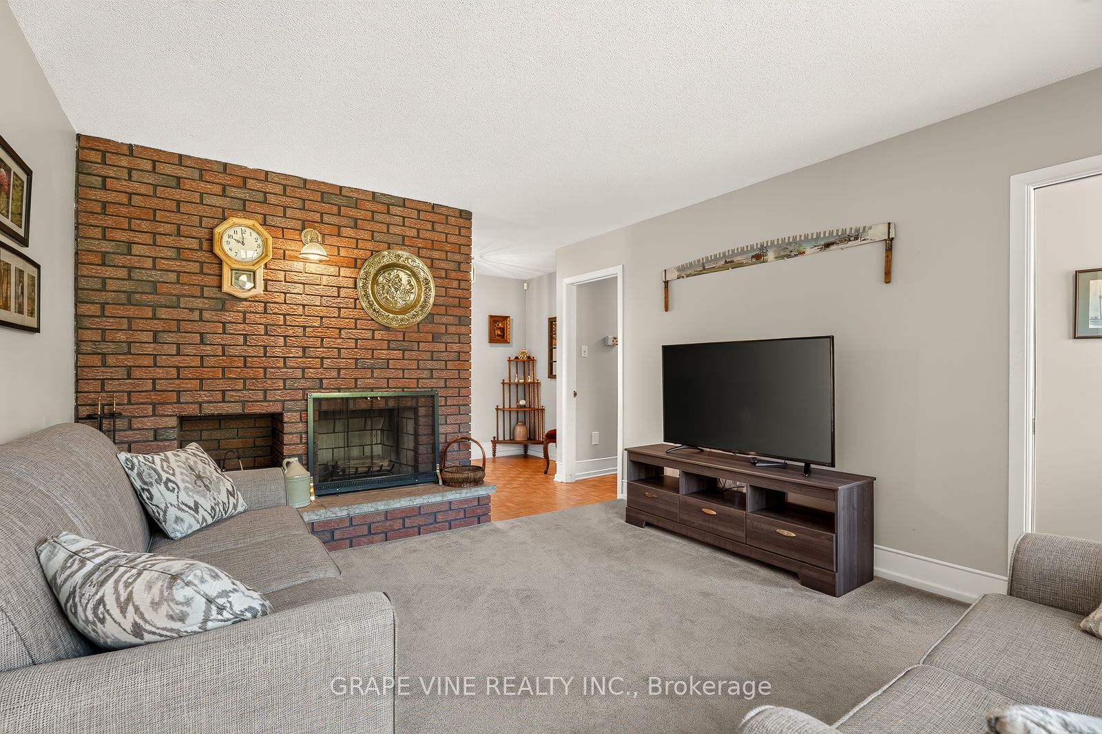 1486 Ridgebrook Drive Property Photo 17