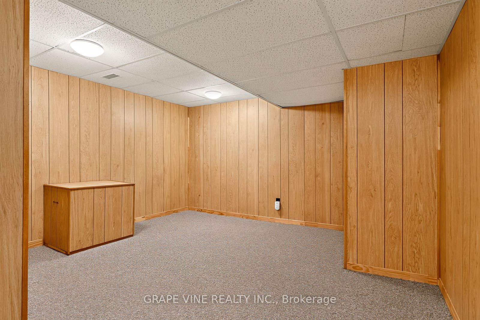 1486 Ridgebrook Drive Property Photo 29
