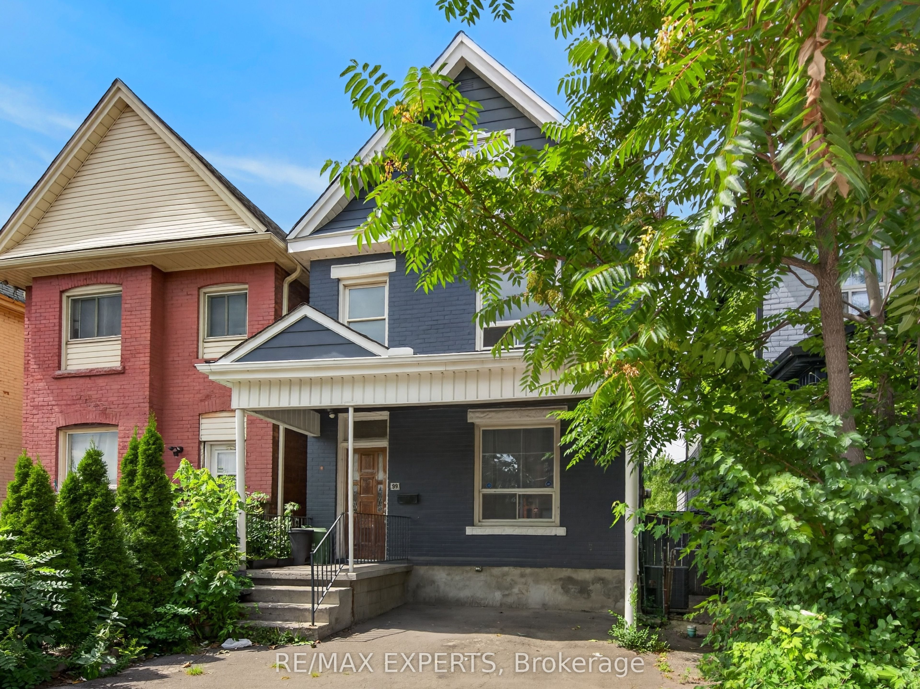 99 Leeming Street Property Photo 1