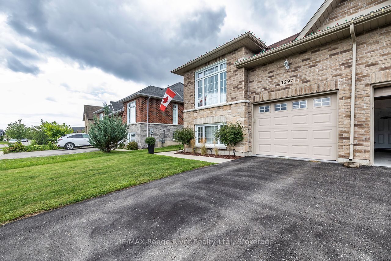 1297 Alder Road Property Photo 1