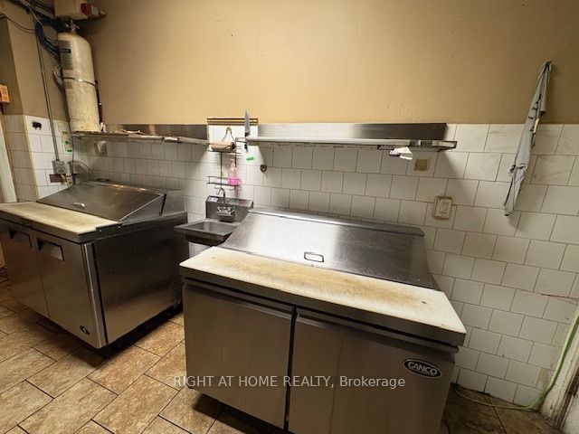 413 Hamilton Road Property Photo 8