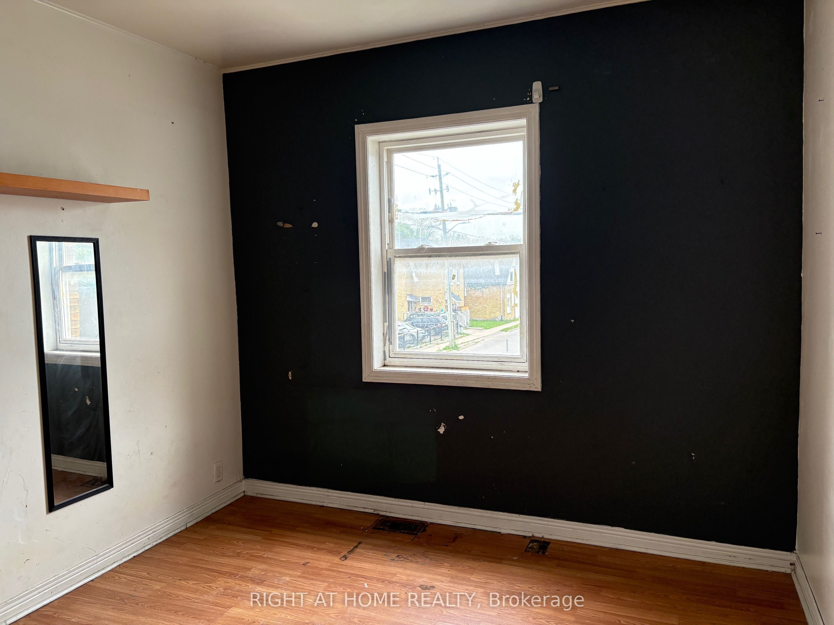 413 Hamilton Road Property Photo 17