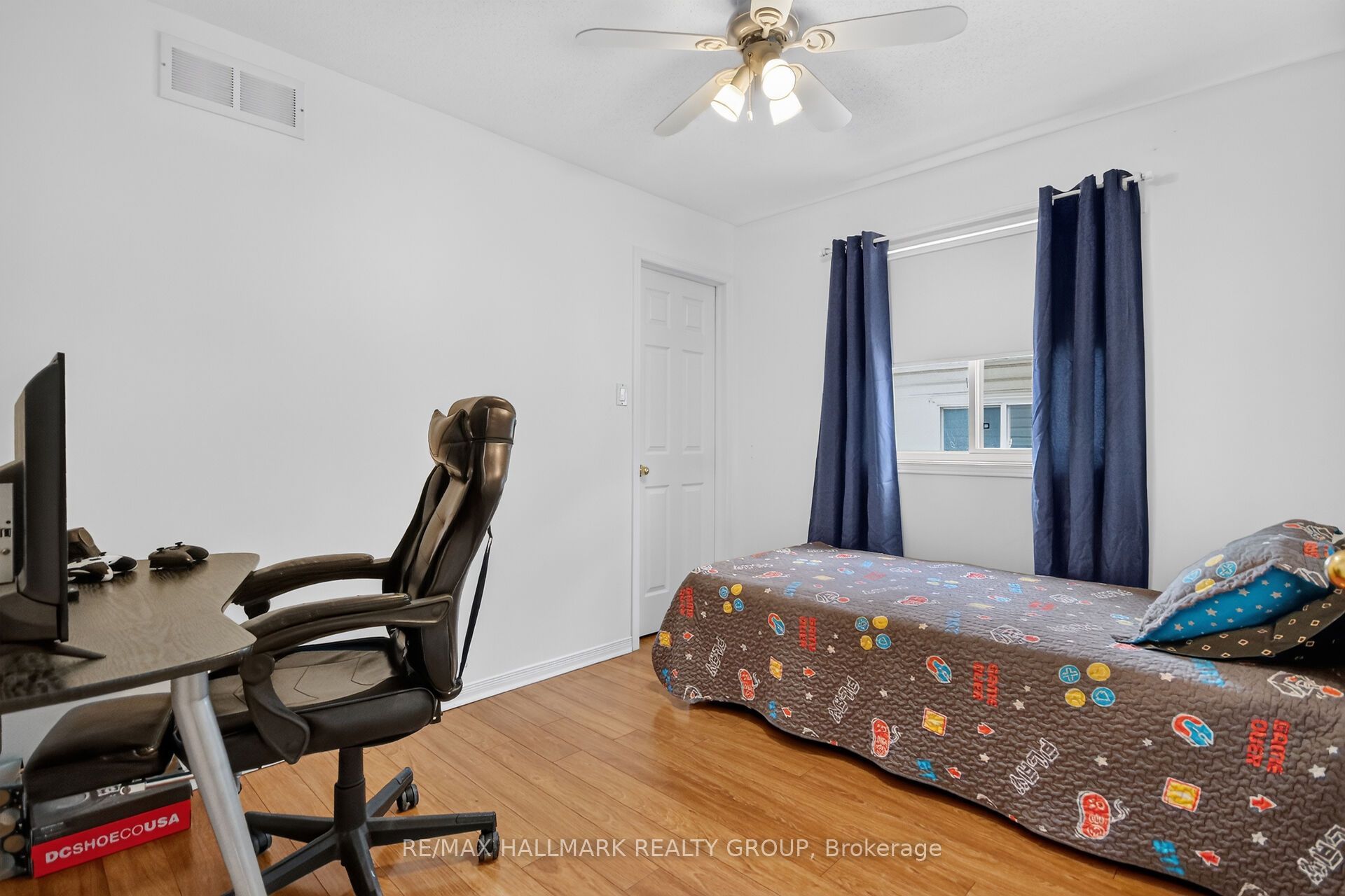 222 Deercroft Avenue Property Photo 29