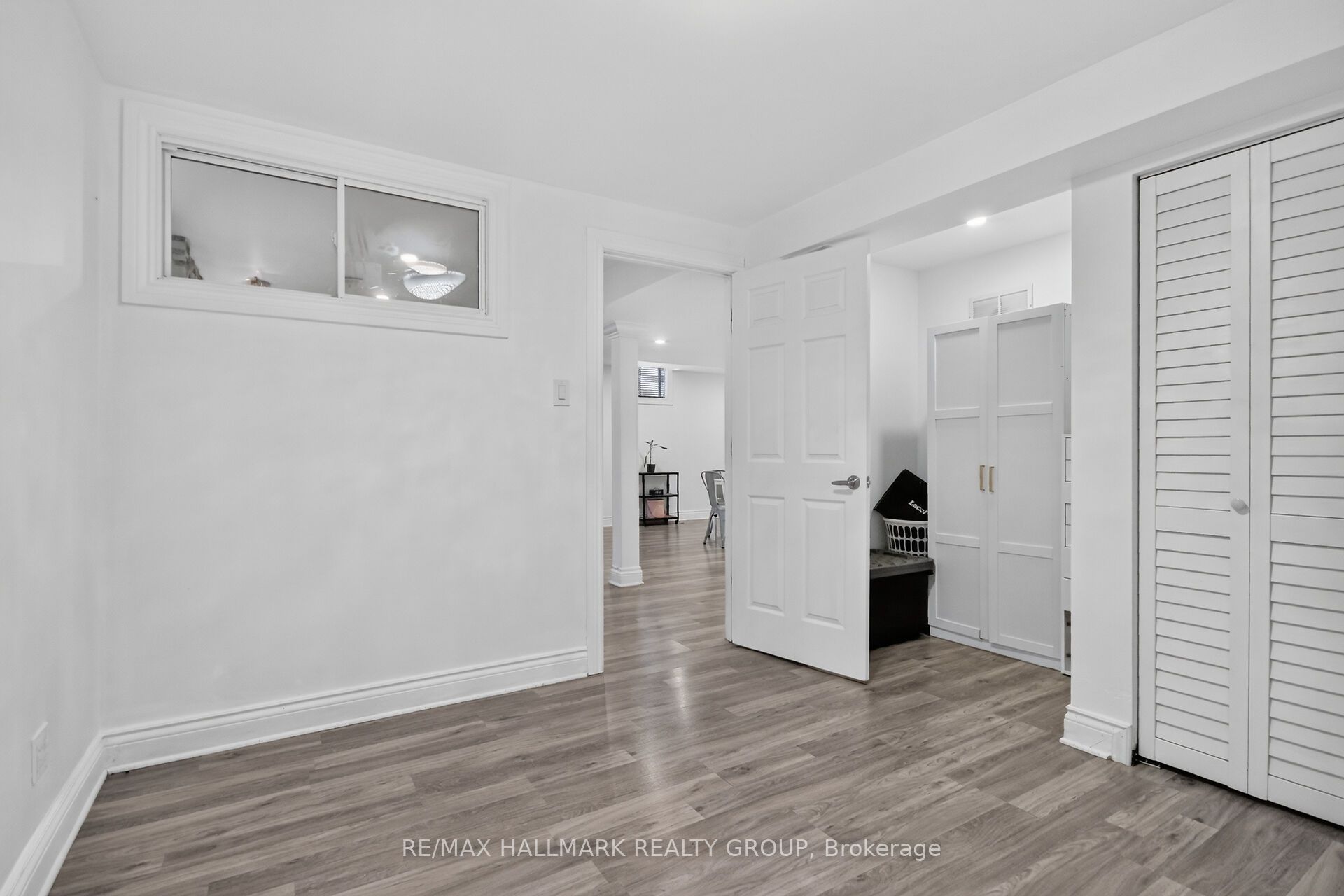 222 Deercroft Avenue Property Photo 36