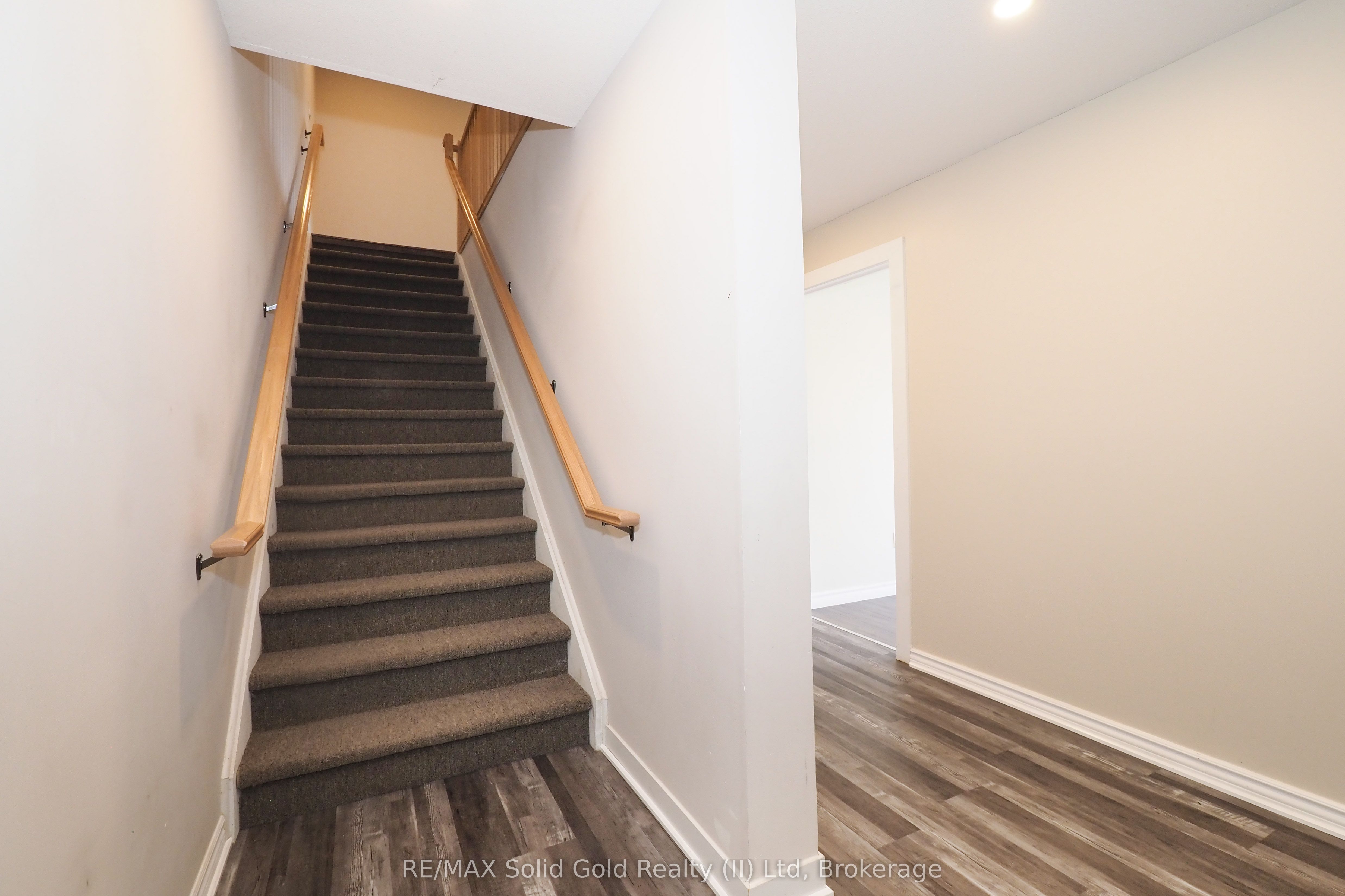 288 Albert Street 208 Property Photo 24