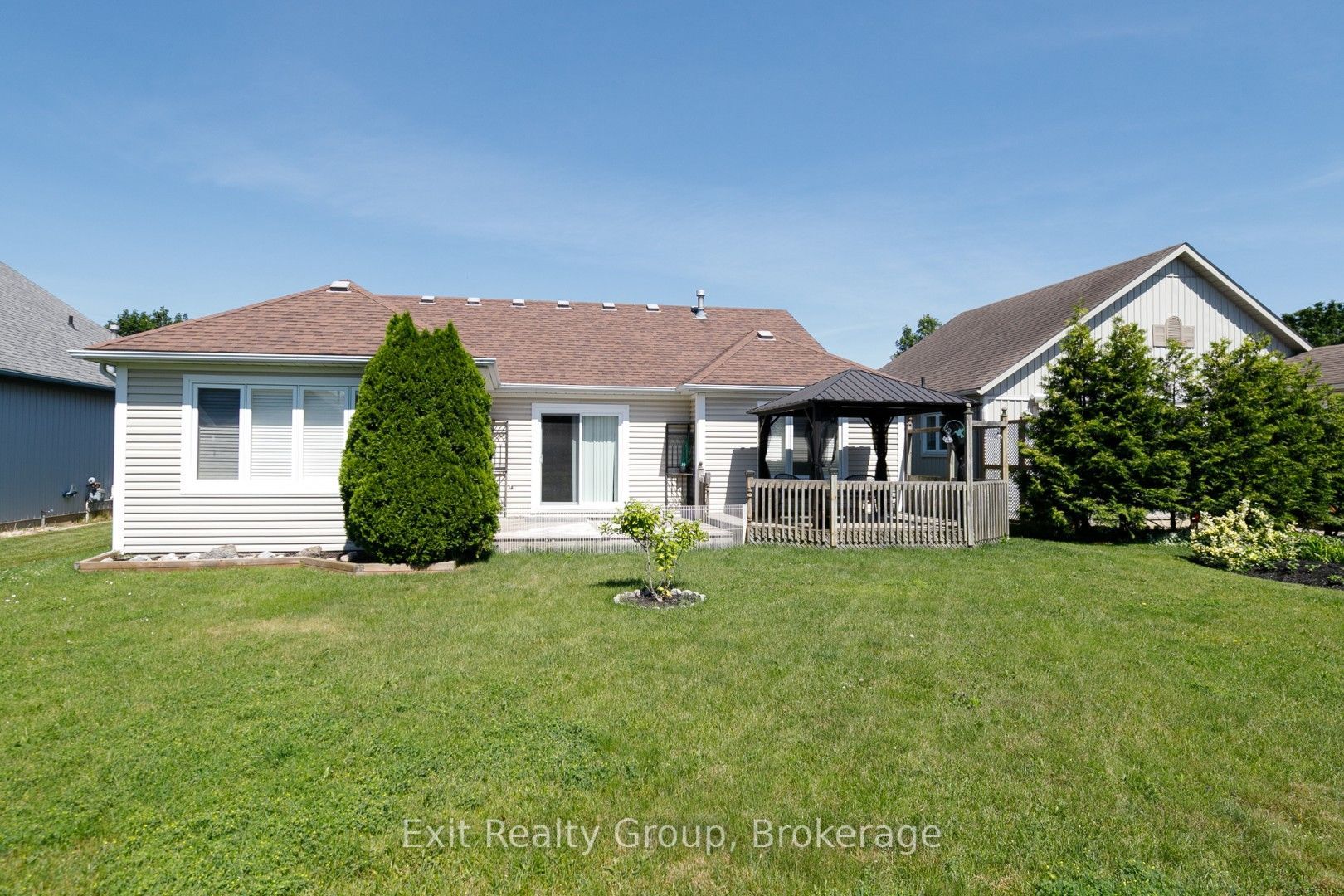 16 Mills Road Property Photo 21