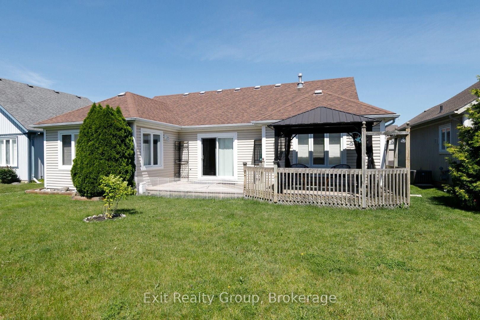 16 Mills Road Property Photo 22