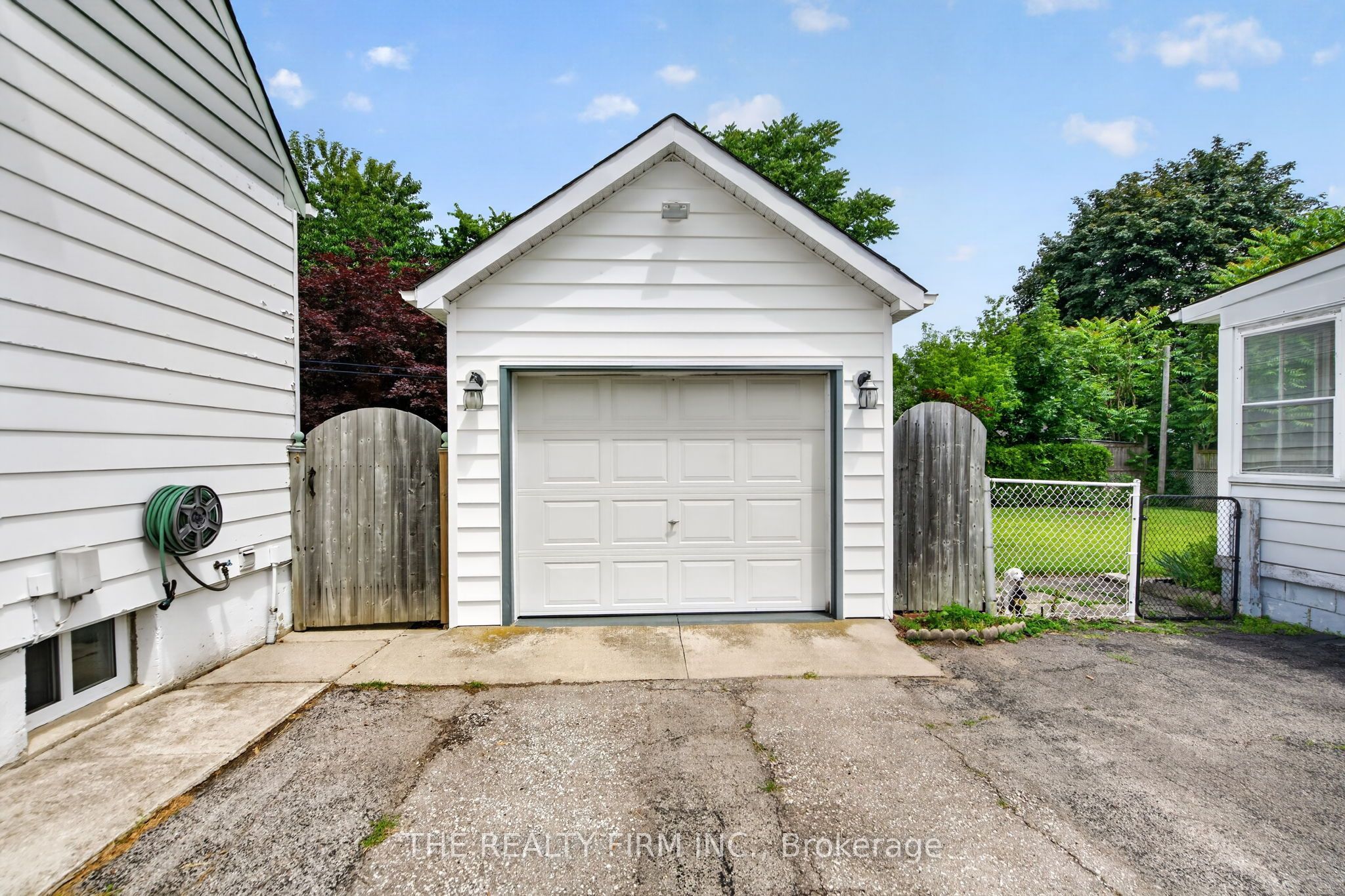 38 Elliott Street Property Photo 3