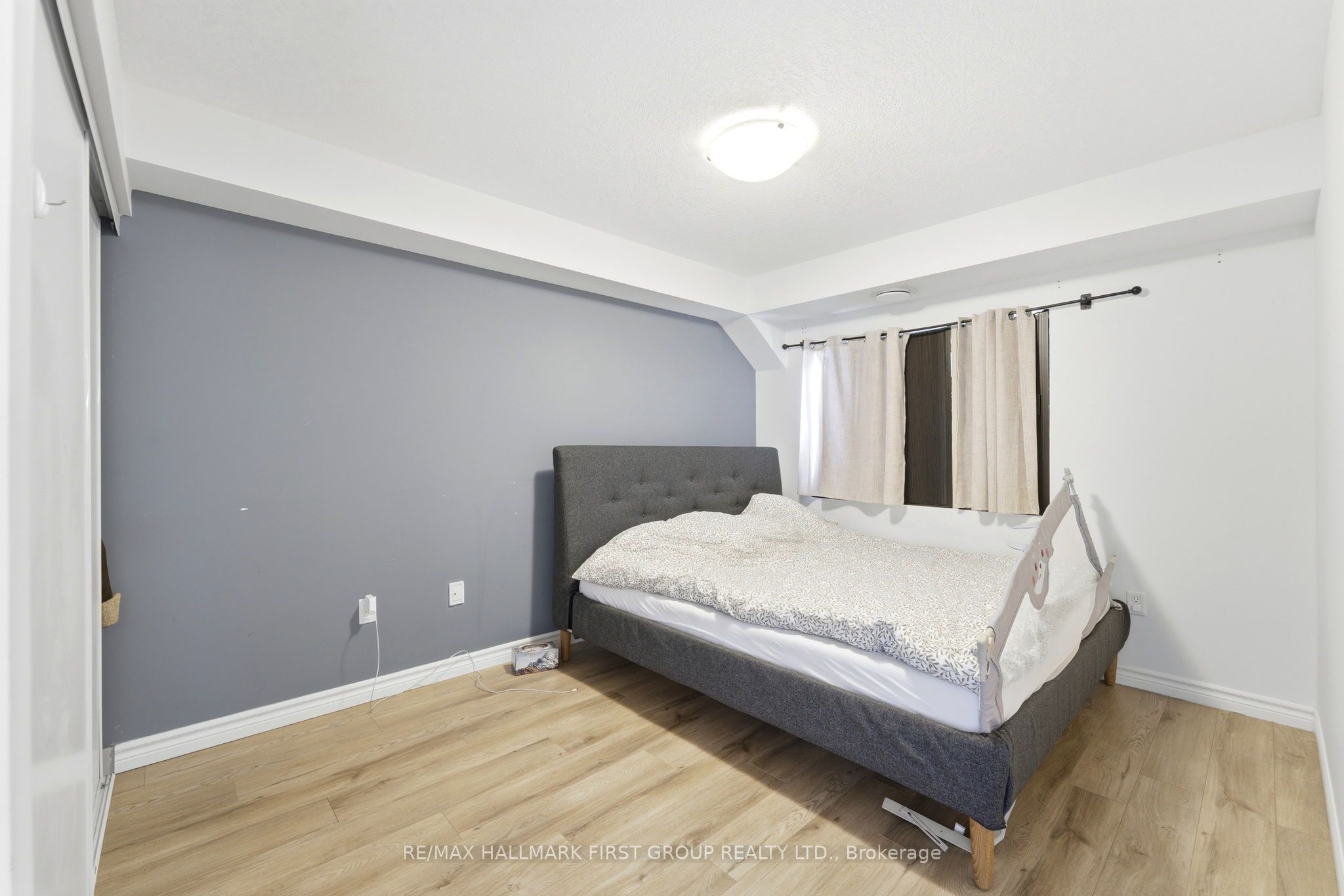 19 Waterford Drive 403 Property Photo 16