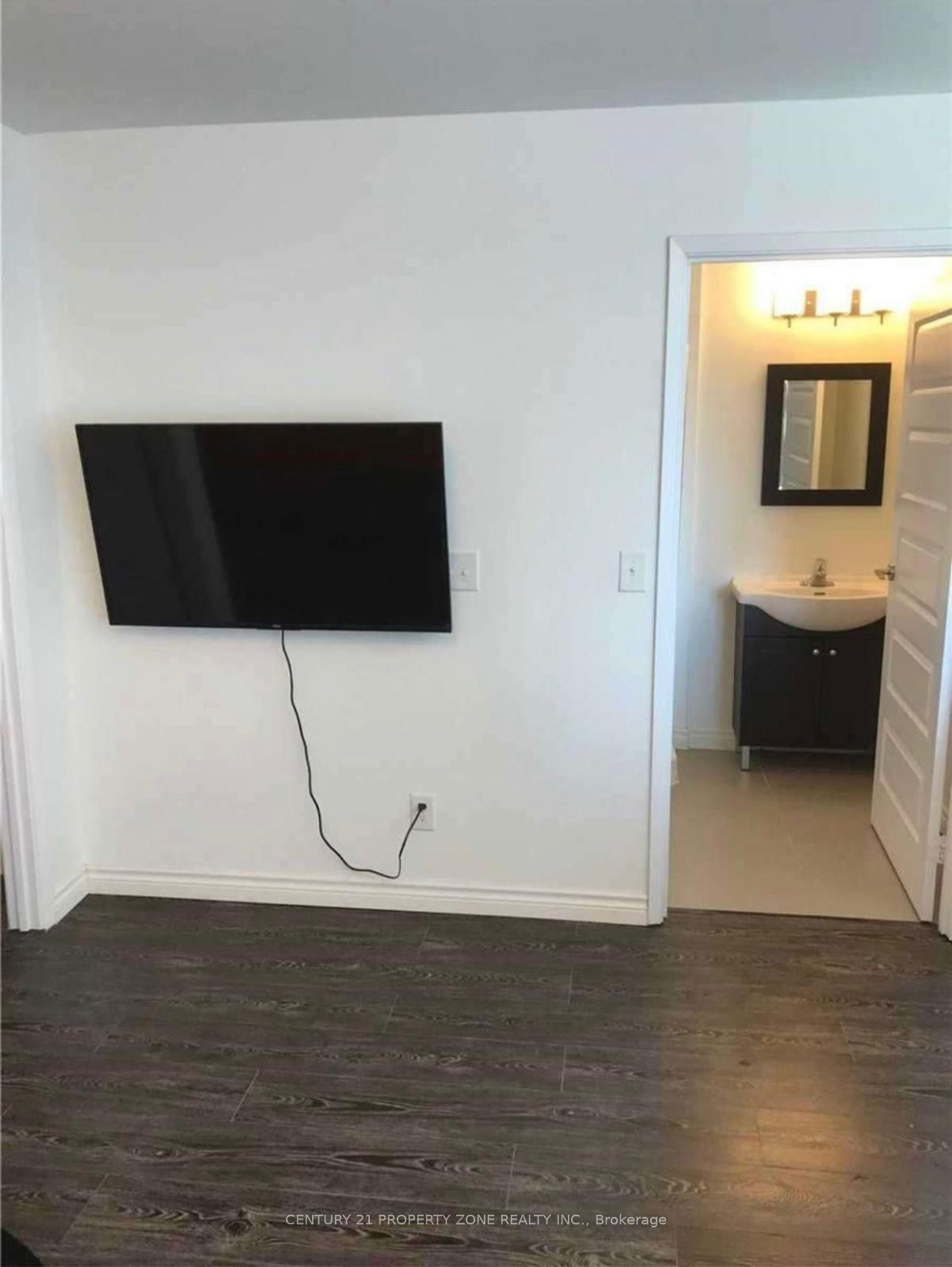 158 King Street 307 Property Photo 13