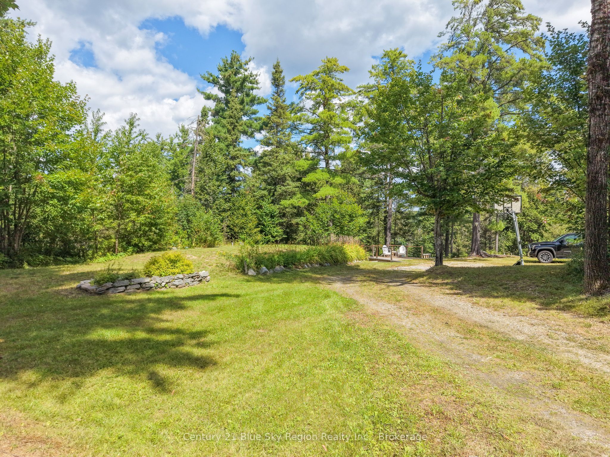 153 White Pine Road Property Photo 4