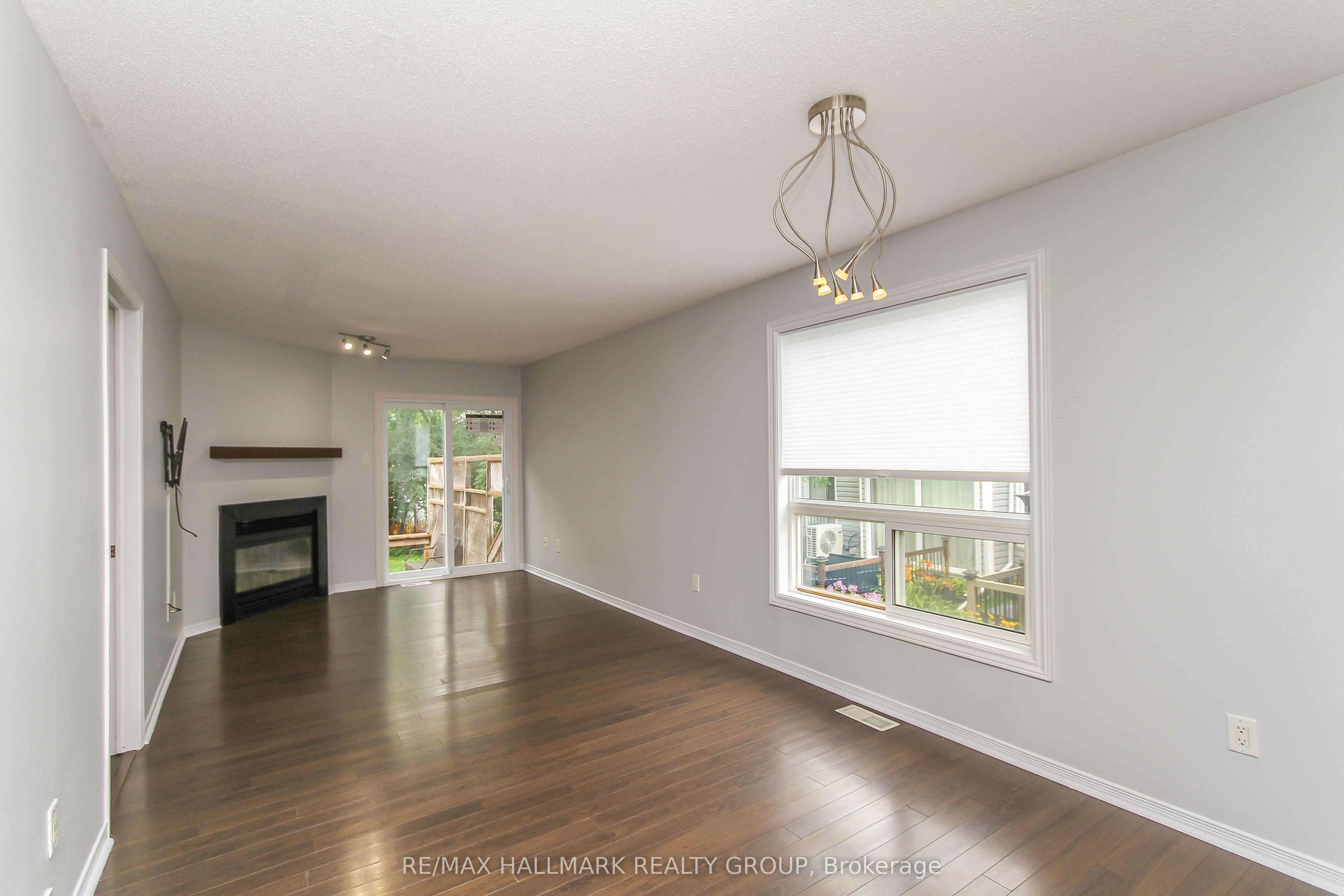 25 Wildpine Court Property Photo 4