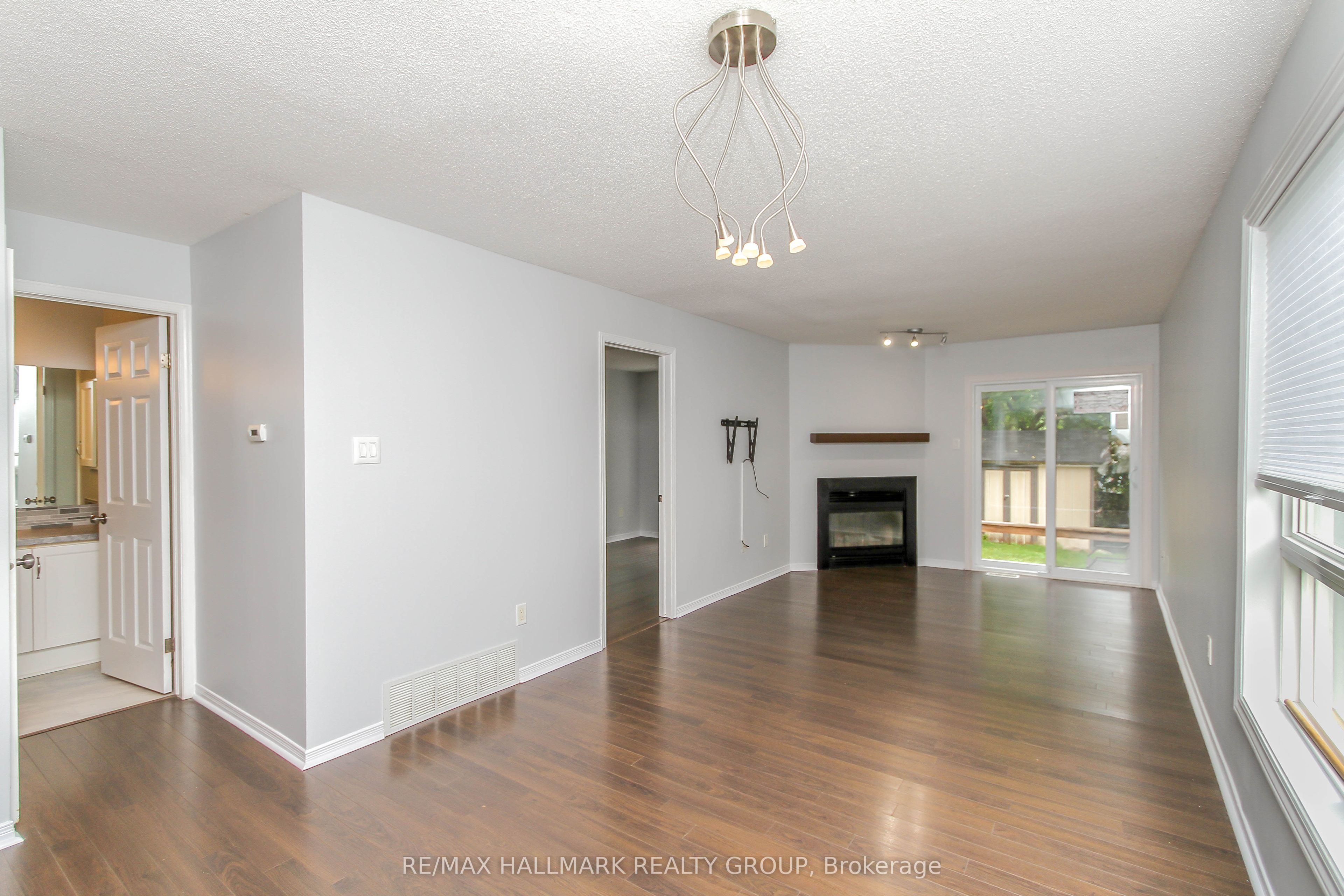 25 Wildpine Court Property Photo 5